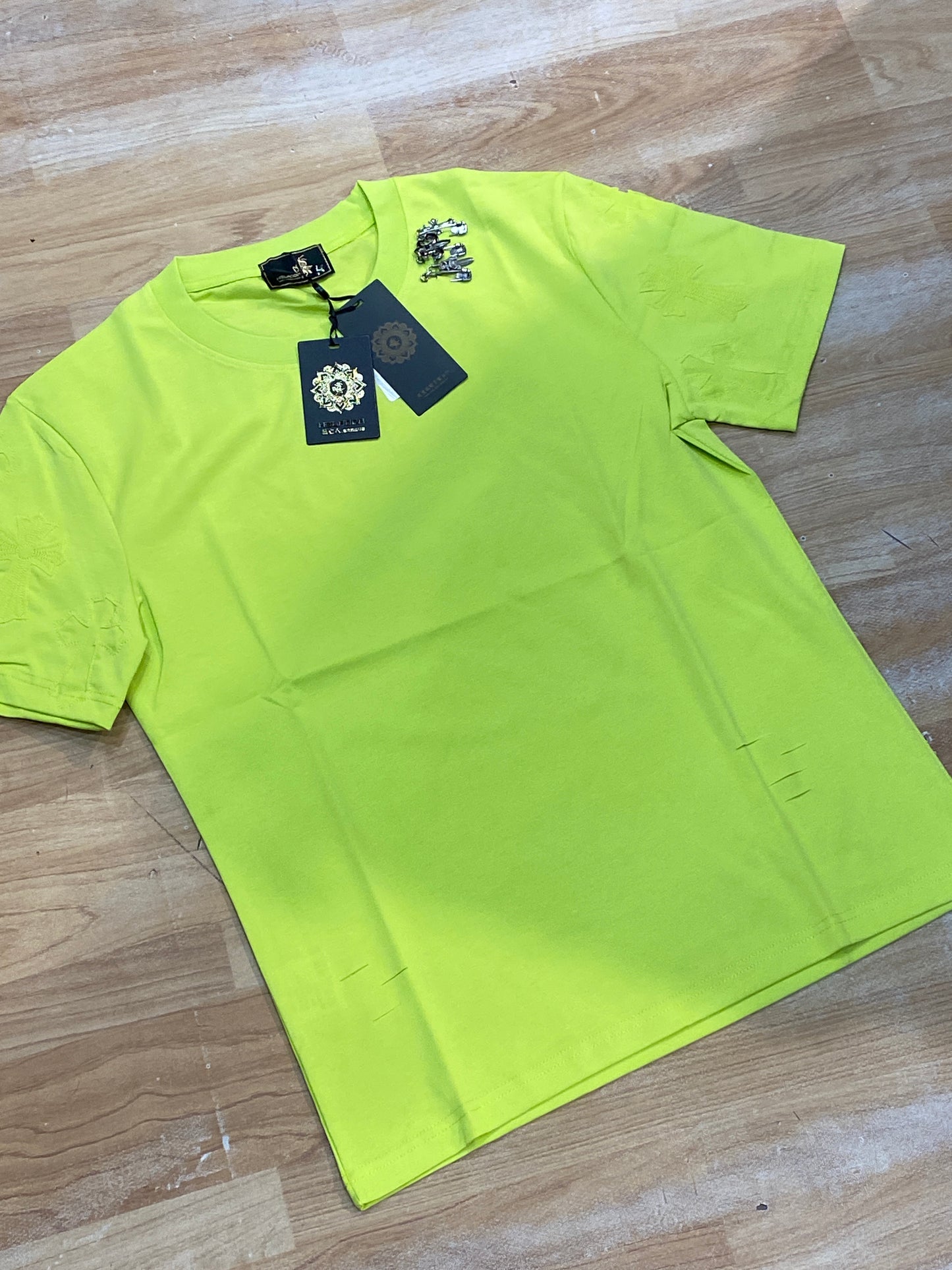Helador Chr RHC Neon Green Colour Cut Print safety pin T-Shirt 83280