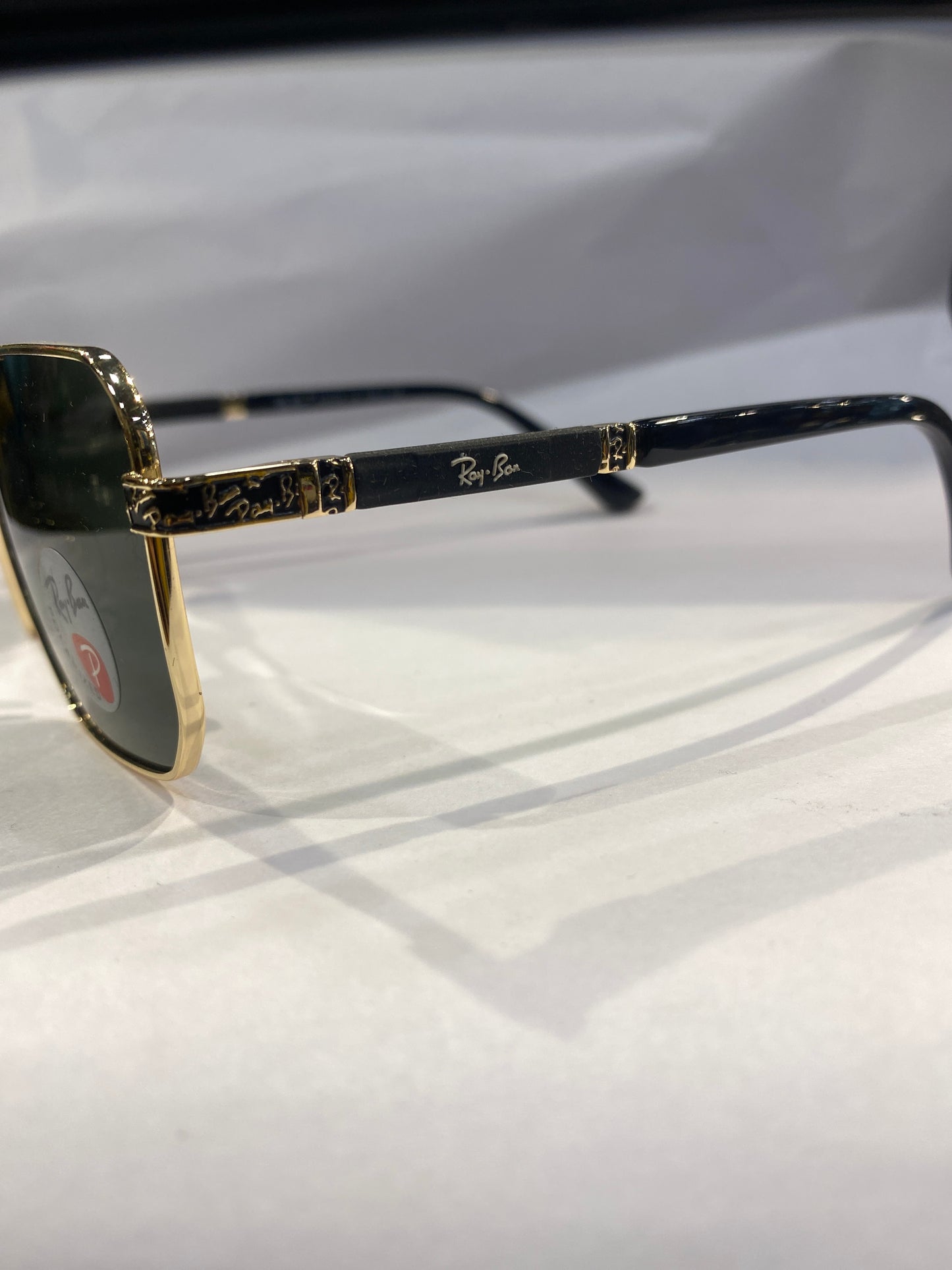 YAR RB Golden Black Frame Green Shade Unisex Aviator Sunglass RB58477 57 16 144
