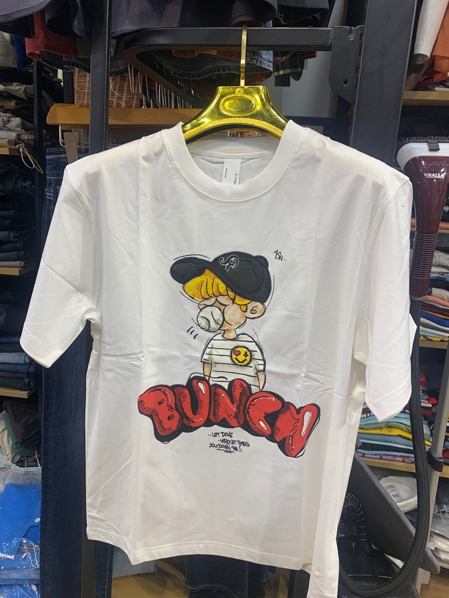 Y-Young White Colour Anime BUNCN Back Print 8239