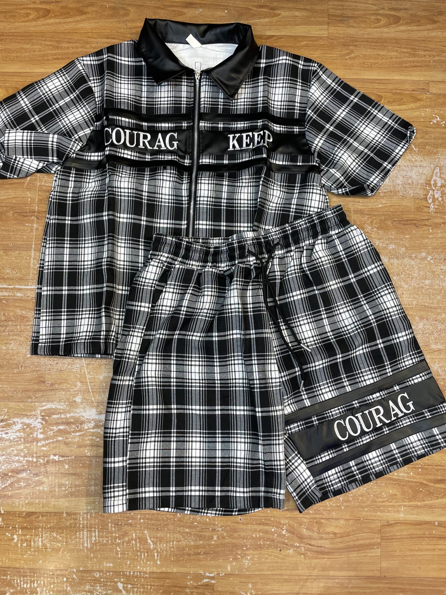 FASHION LINE Courag Keep White Black Check With Black Leather Collar Premium Quality Imported Unisex Coord Set 990705