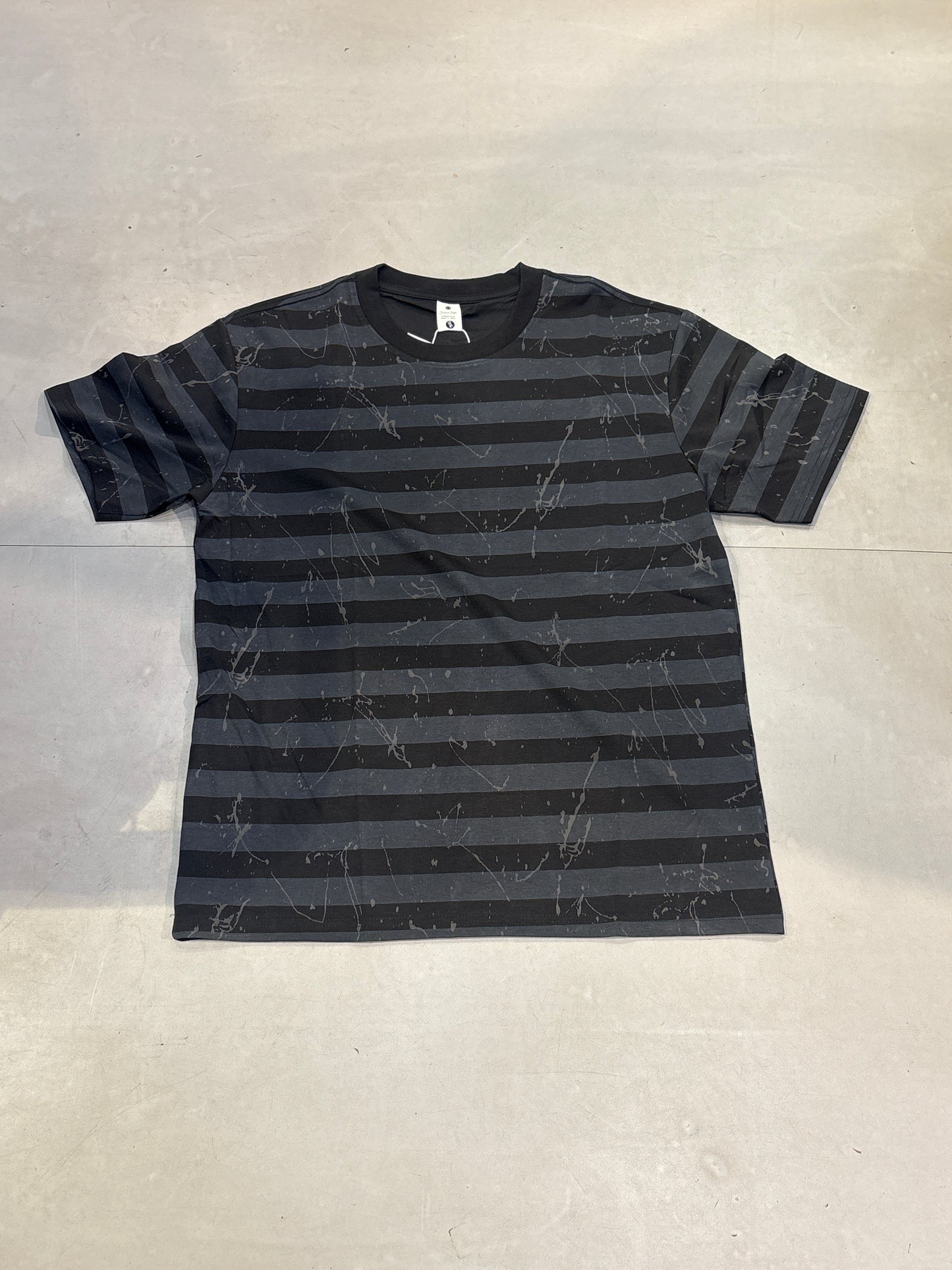 Fashion Style Black Dark Grey Stripe Colour Round Neck Tshirt 5128