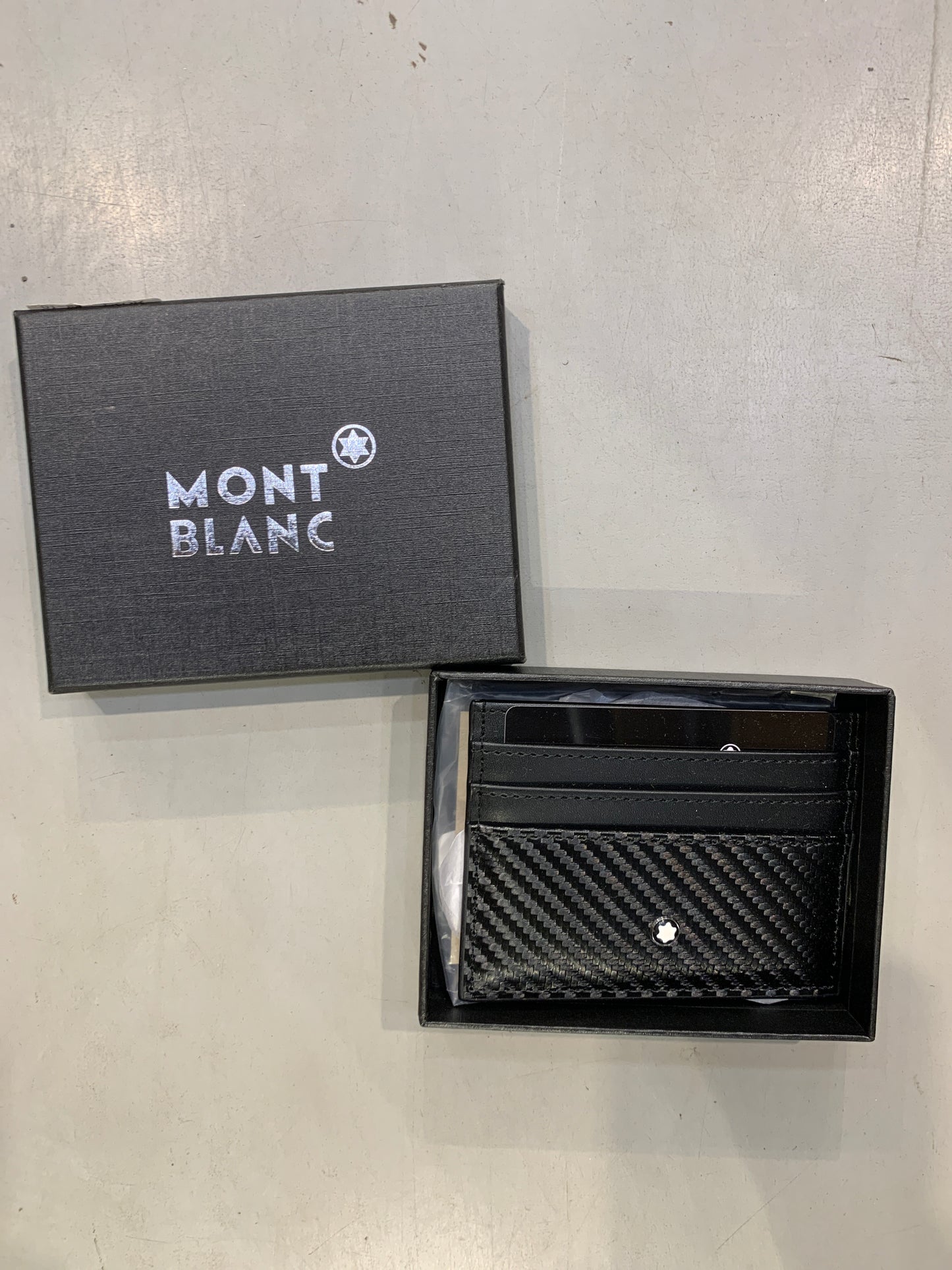 NOM MON Black Colour Italian Leather Imported Unisex Cardholder 990431