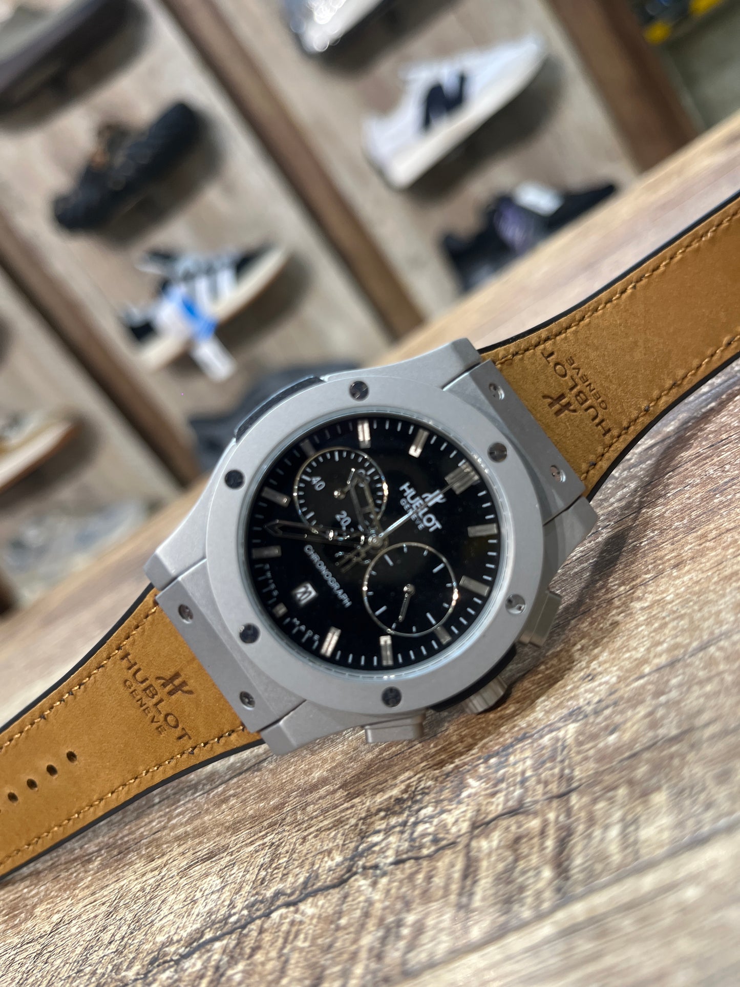 Buh Brown Strap Black Ring Black Dial Men Watch 901278