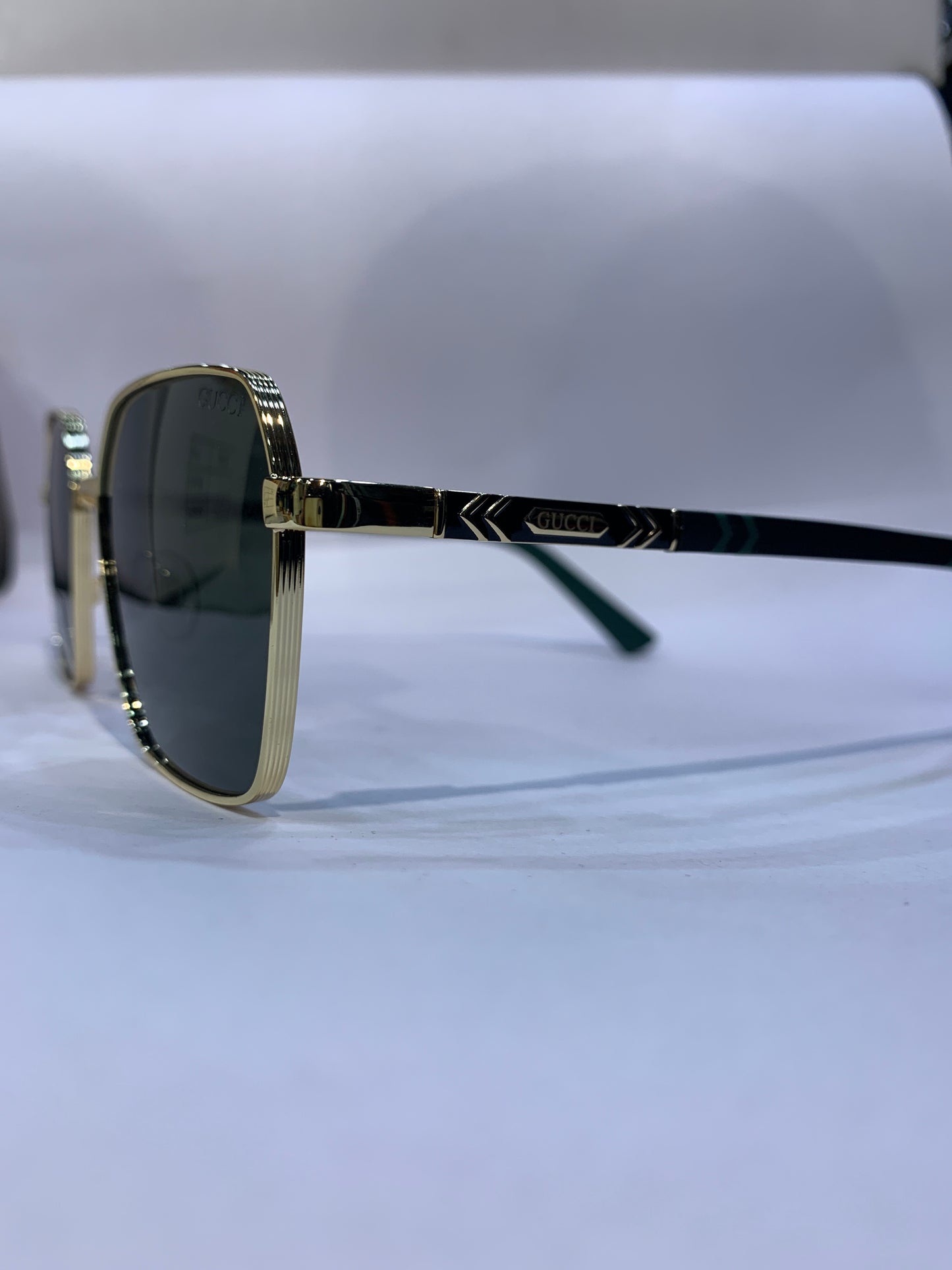 CUG Golden Frame Green Black stick Green Shade Unisex Sunglasse CF58439 54 16 145 C5