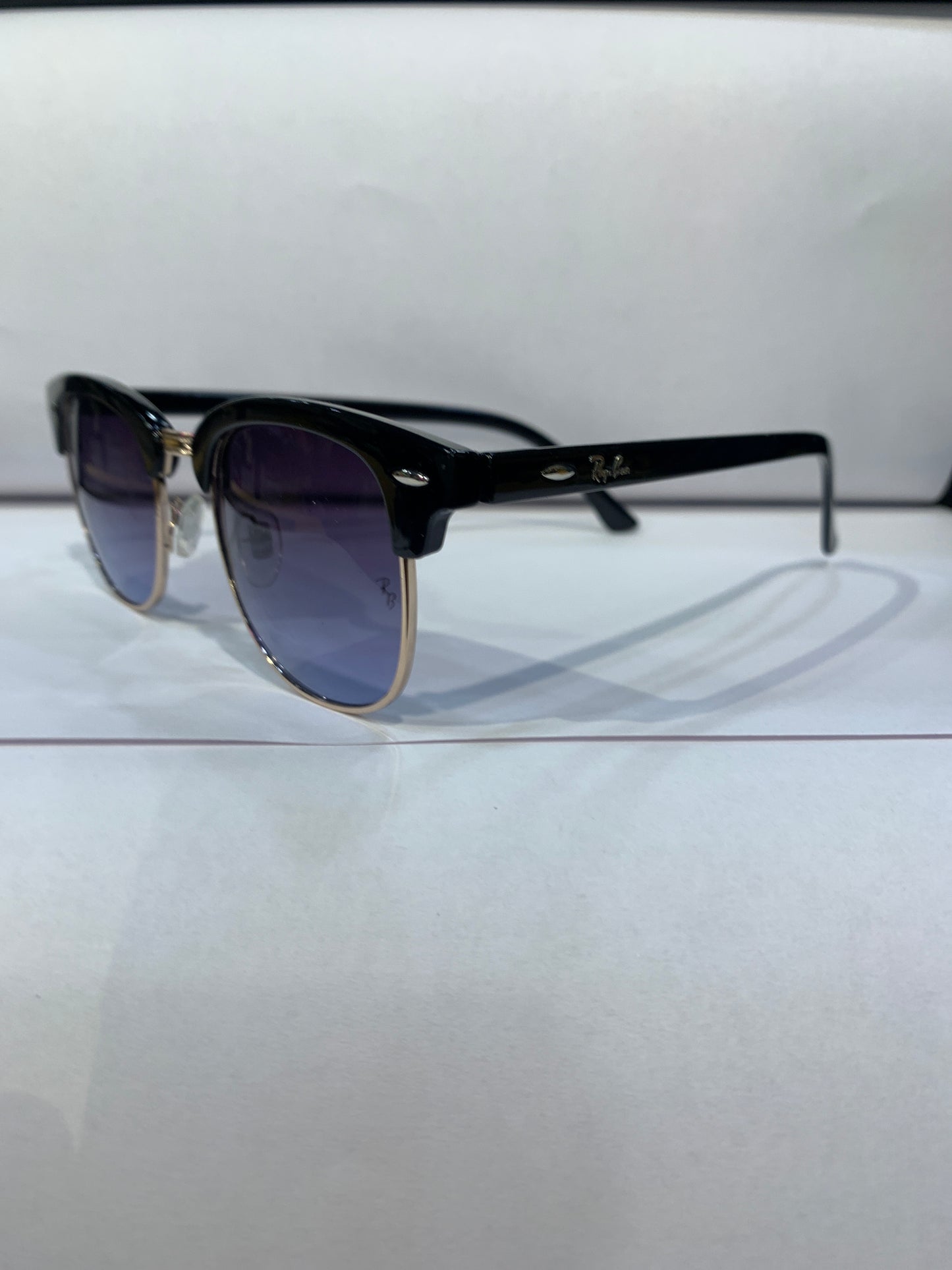 YAR RB Glossy Black Frame Purple Blue Shade Unisex Sunglass RB3016 47 22 142