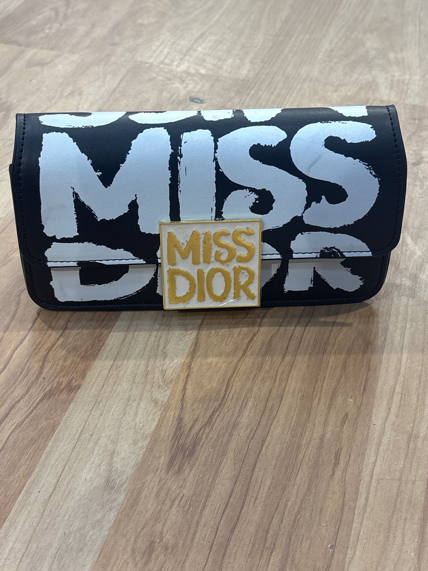 Oid Dio Colour Premium Quality Ladies Sling Bag 1939