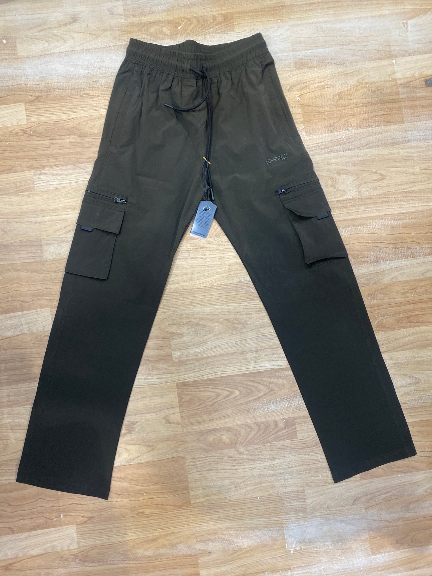 TAG Lower Olive Green Colour Six Pocket 1112