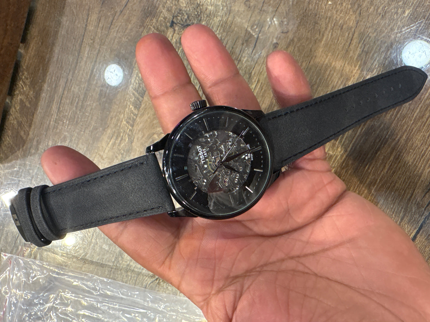 Tis Sit Black Strap Black Dial Automatic Heavy Machinery Men’s Watch 880092