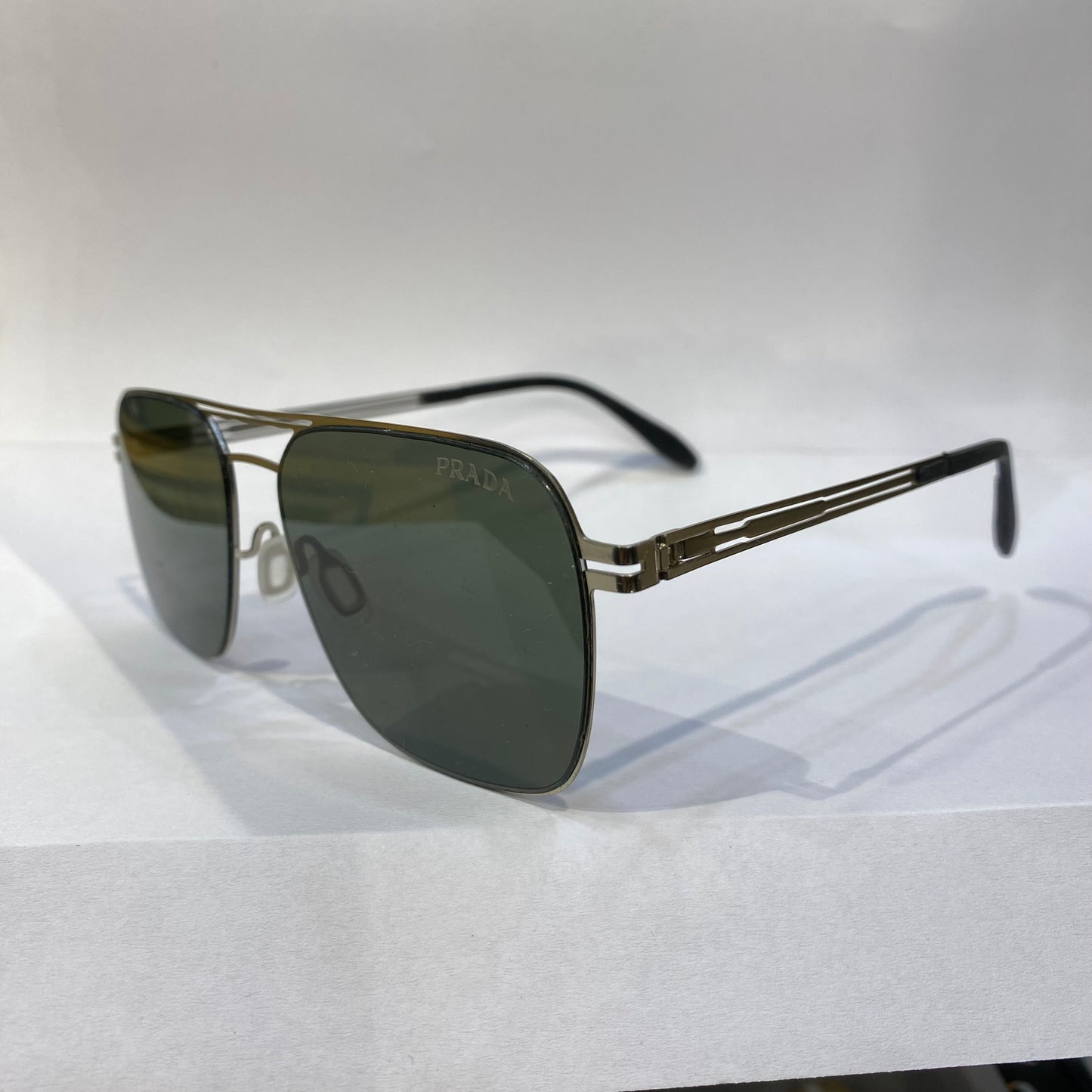 ARP Silver Frame Green Shade Unisex Branded Sunglasses 016 55 15 140