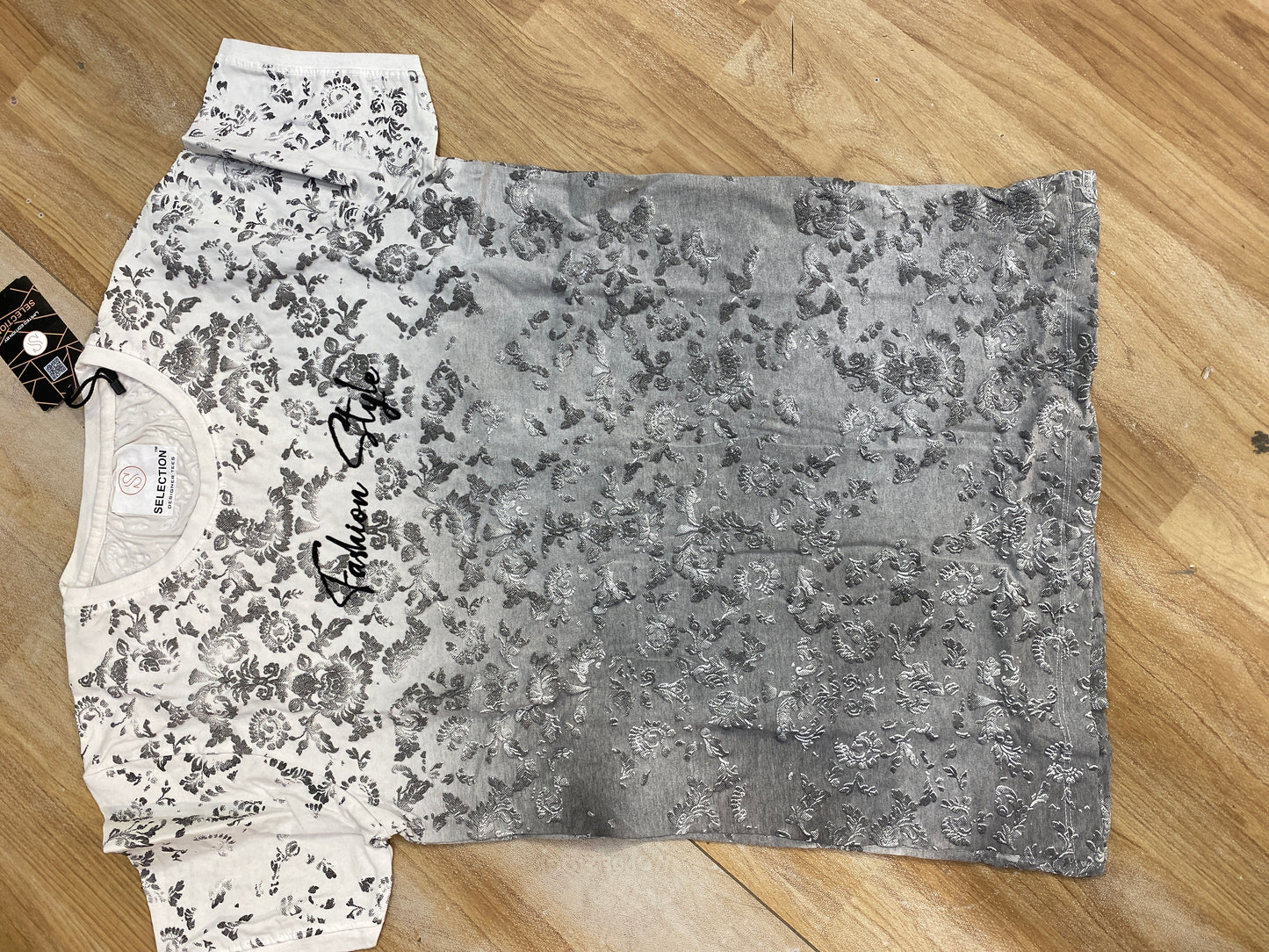 Selection White Grey Flower Printed Unisex T Shirt 5414866
