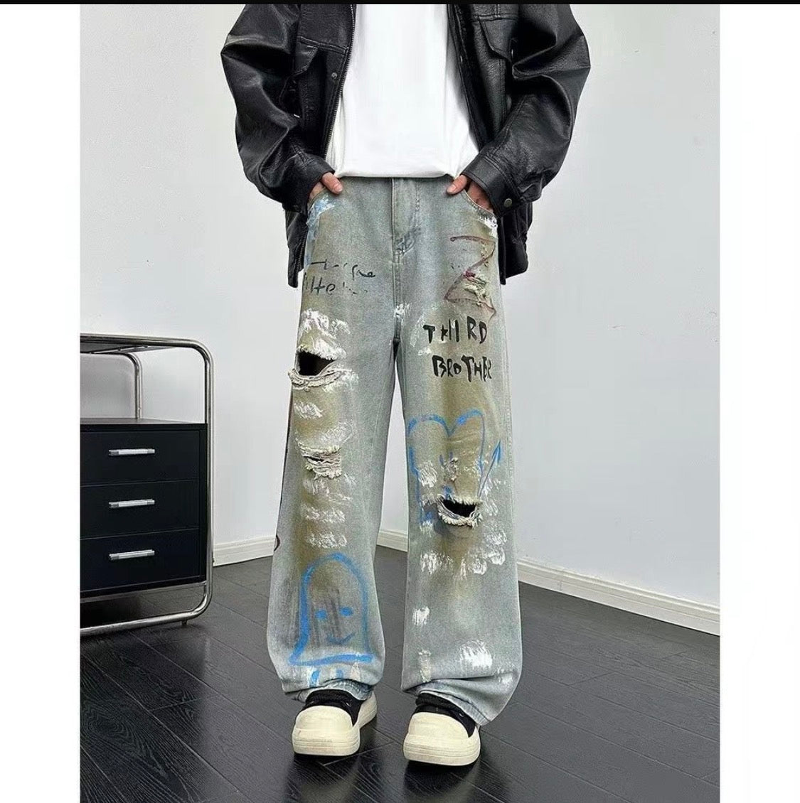 Yilufa Faded Blue Colour Panted Rugged Style Baggy Fit Unisex Imported Denim jeans B42