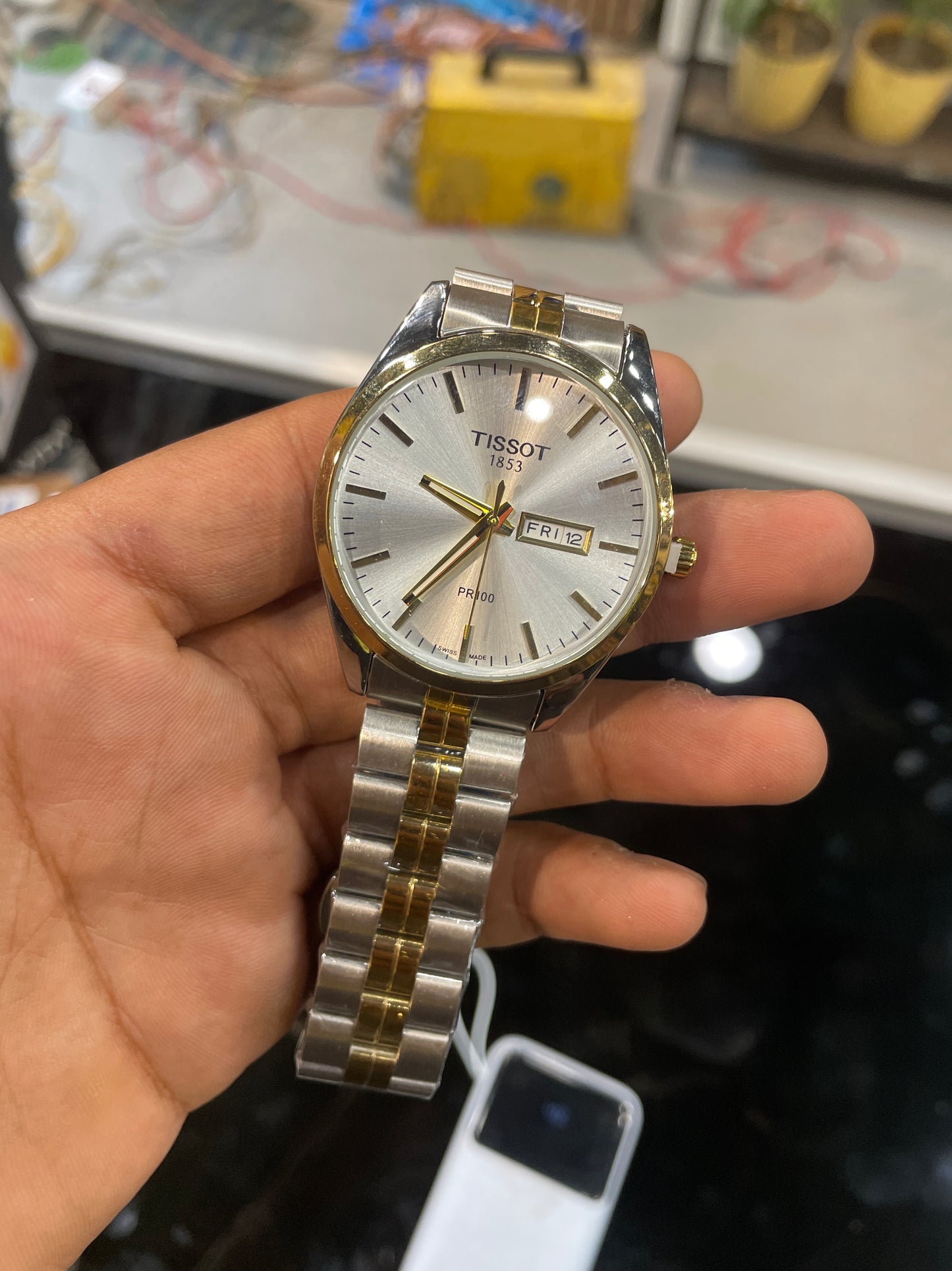 SIT Dual Tone Chain With White Dial Premium mens watch 990574