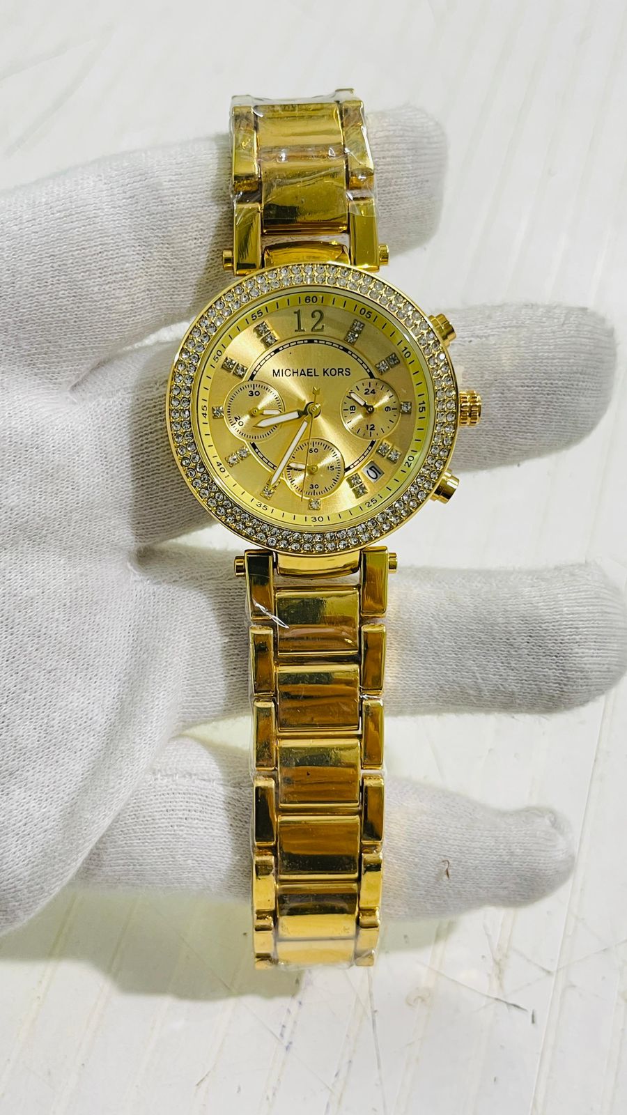 Cim Golden Chain Golden Dial Studed Ladies Watch 989365