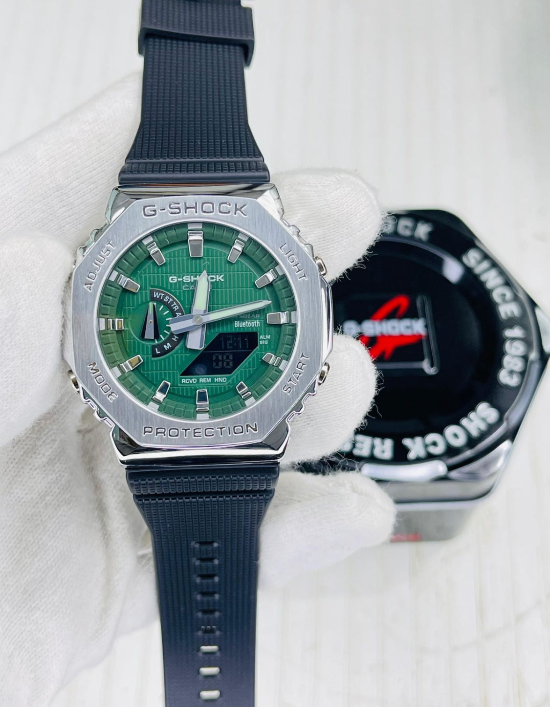 Hsg Black Silicone Strap Silver Metal Green Dial Water resistant Sports Men Watch 989509