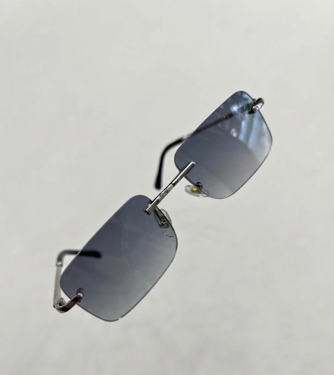 RAC CAR Silver Black Stick Frameless Trancy Black Shade Unisex Sunglass T82200651 55 17 145