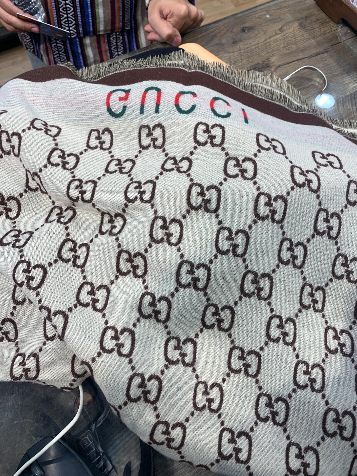 CUG stole unsex 9998
