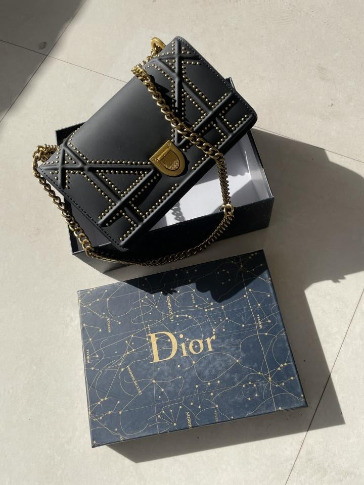 OID DIO Blacl Gold Lock Premium Quality Ladies Sling Bag 8046-2