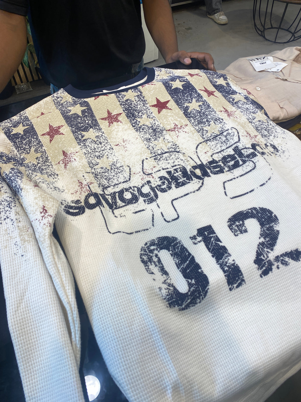 SAVAGE BASE cream blue star print waffle t shirt 021