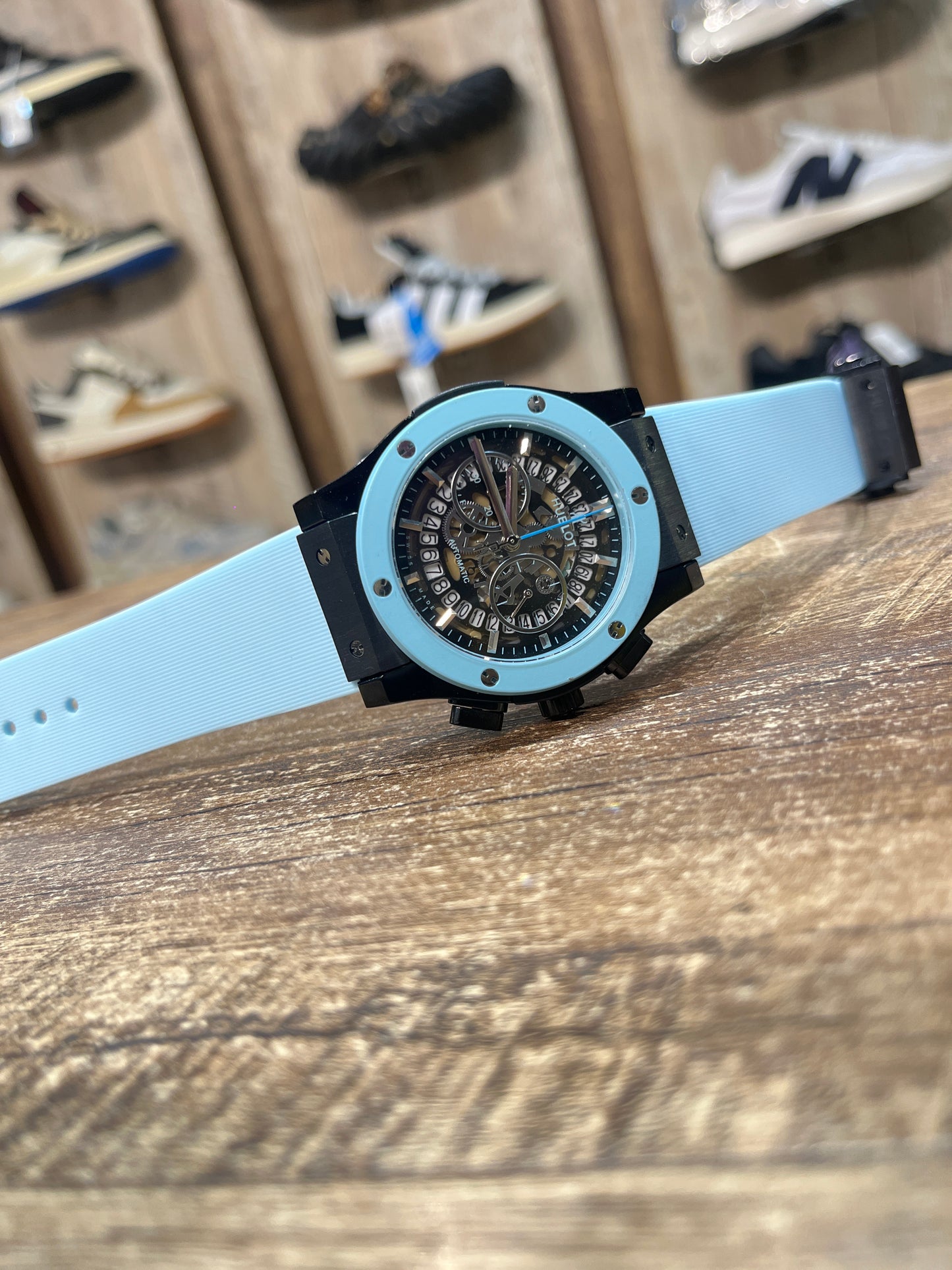 Buh Sky Blue Strap Black Sky Blue Ring Black Dial Men Watch 901280