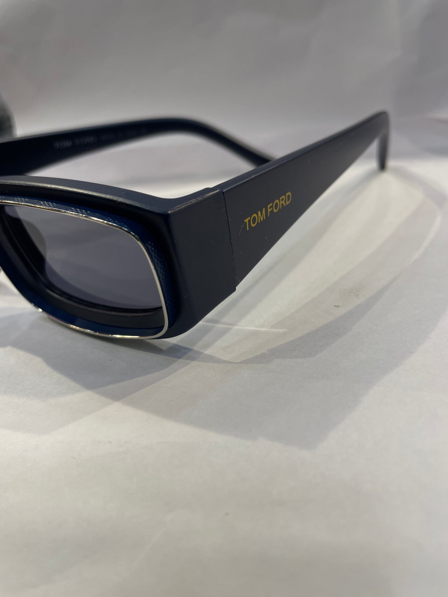 Mot Tom Blue Frame Black Shade Unisex Sunglass ZS982135218-145