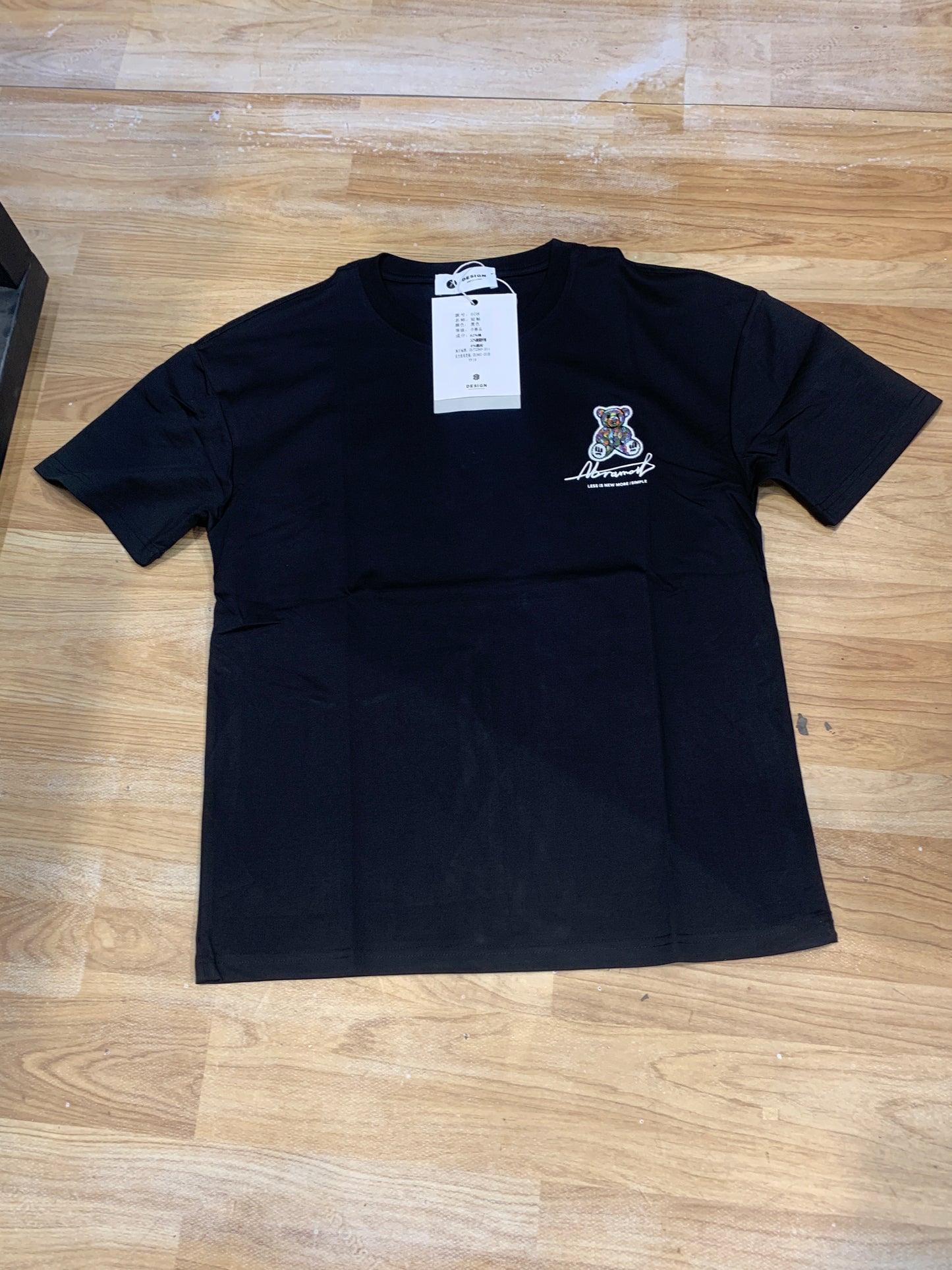 Design Tshirt Black Colour Teddy Back Print YF19