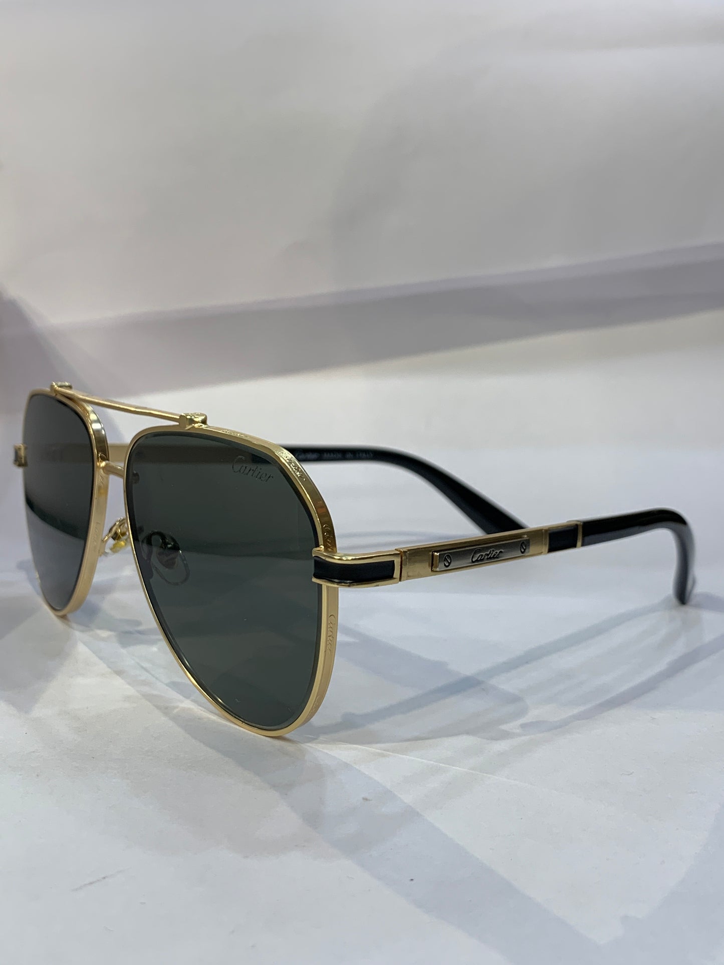 RAC Golden Frame Green Shade Unisex Sunglasses CF58473 60 14 145 C5