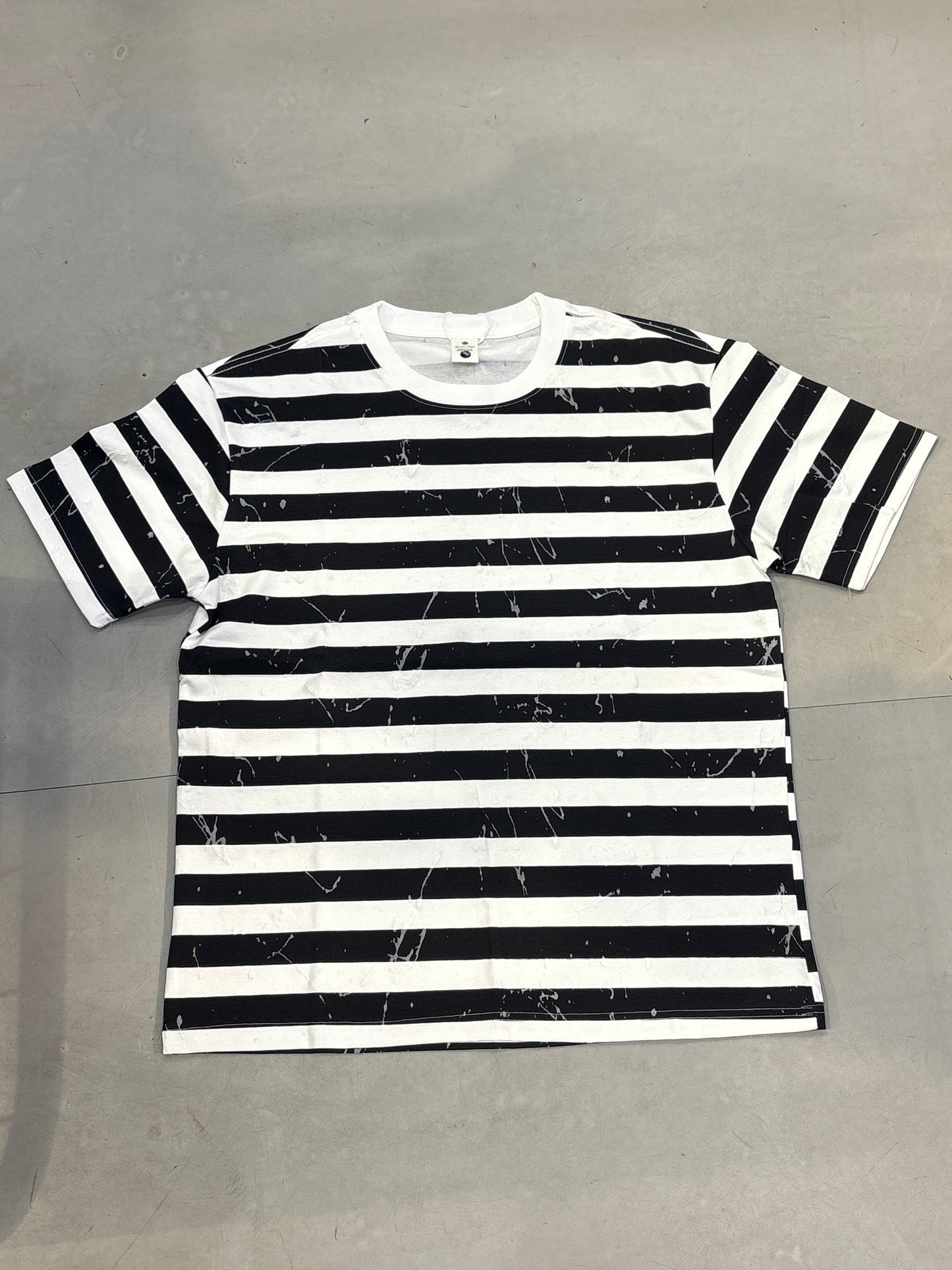Fashion Style Black White Stripe Colour Round Neck Tshirt 809