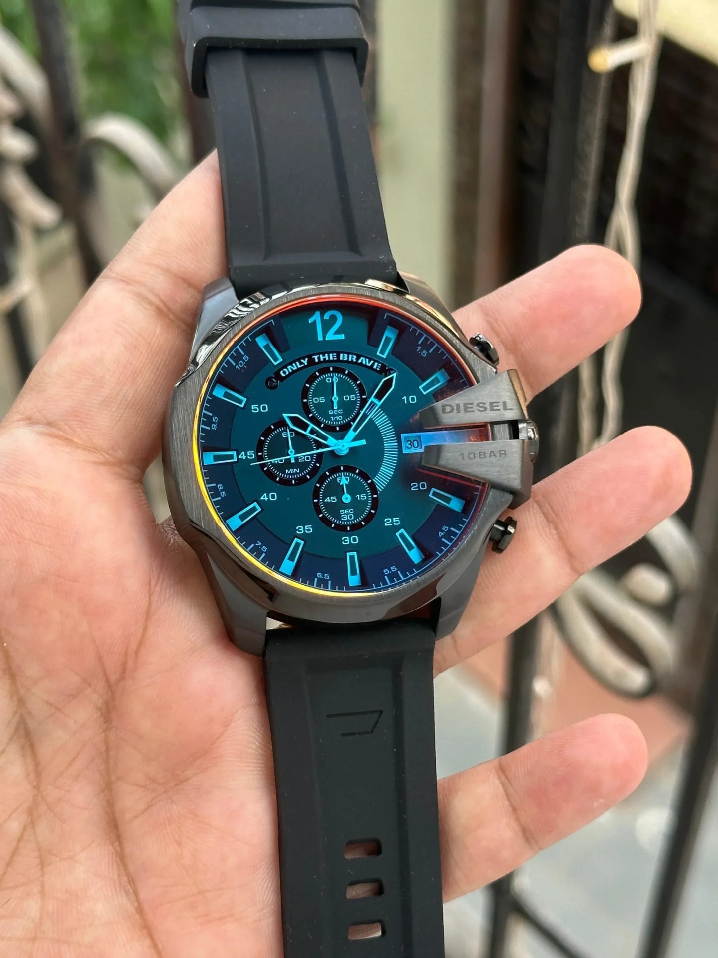 Eid Black Tinted Dial Black Silicone Strap Heavy Machinery Watch For Men 900947