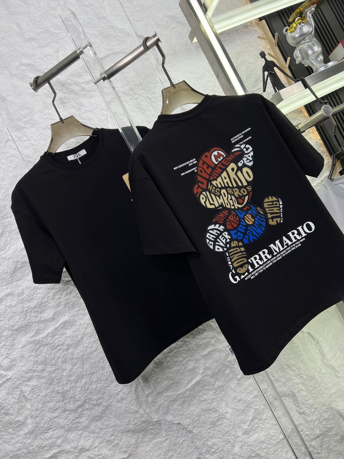 Raz Zar Black Colour EST.1988 Mario Back Print T-Shirt 5584