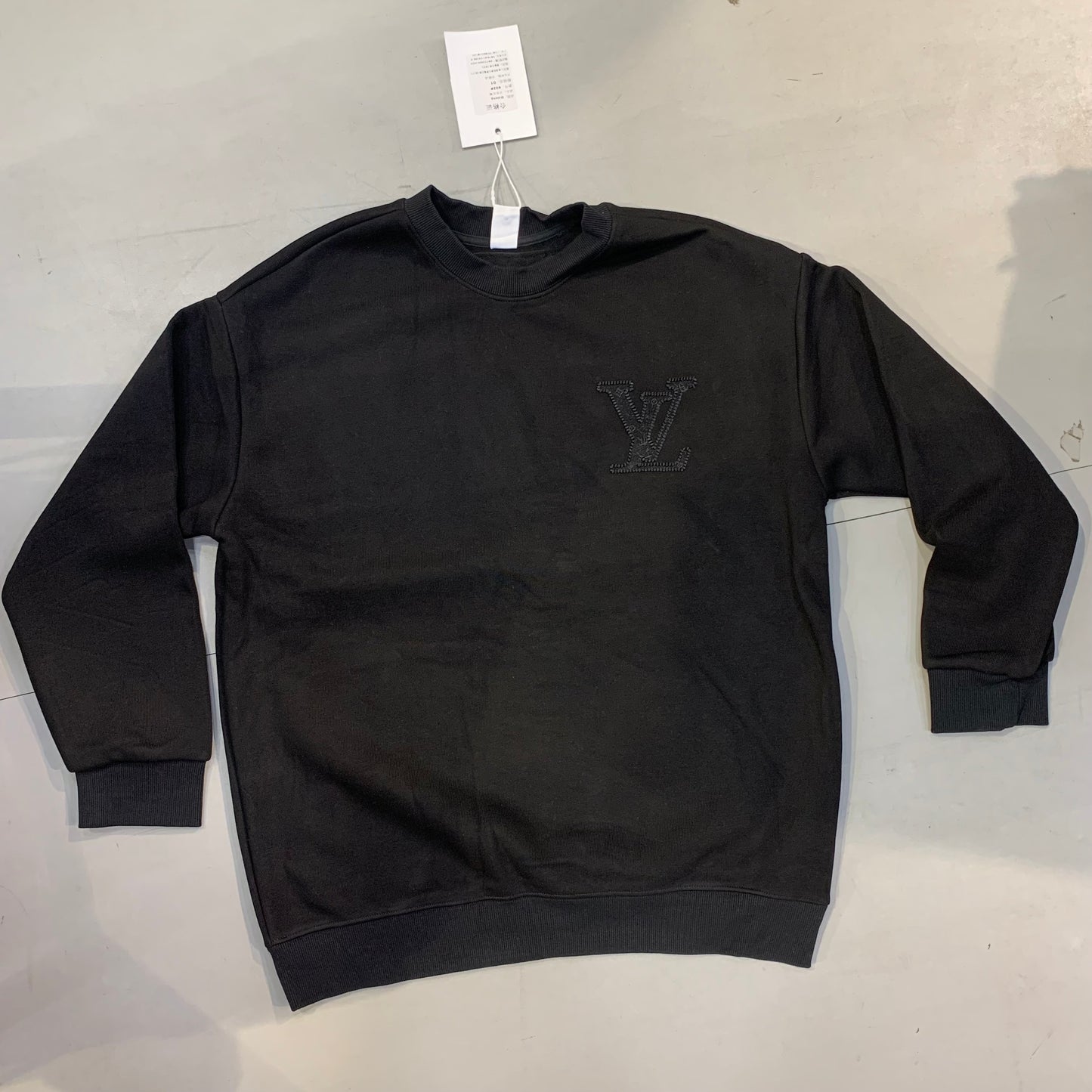 DIDENG UOL LOU Black Colour VL Embroidery Premium Quality Unisex Sweatshirt 602