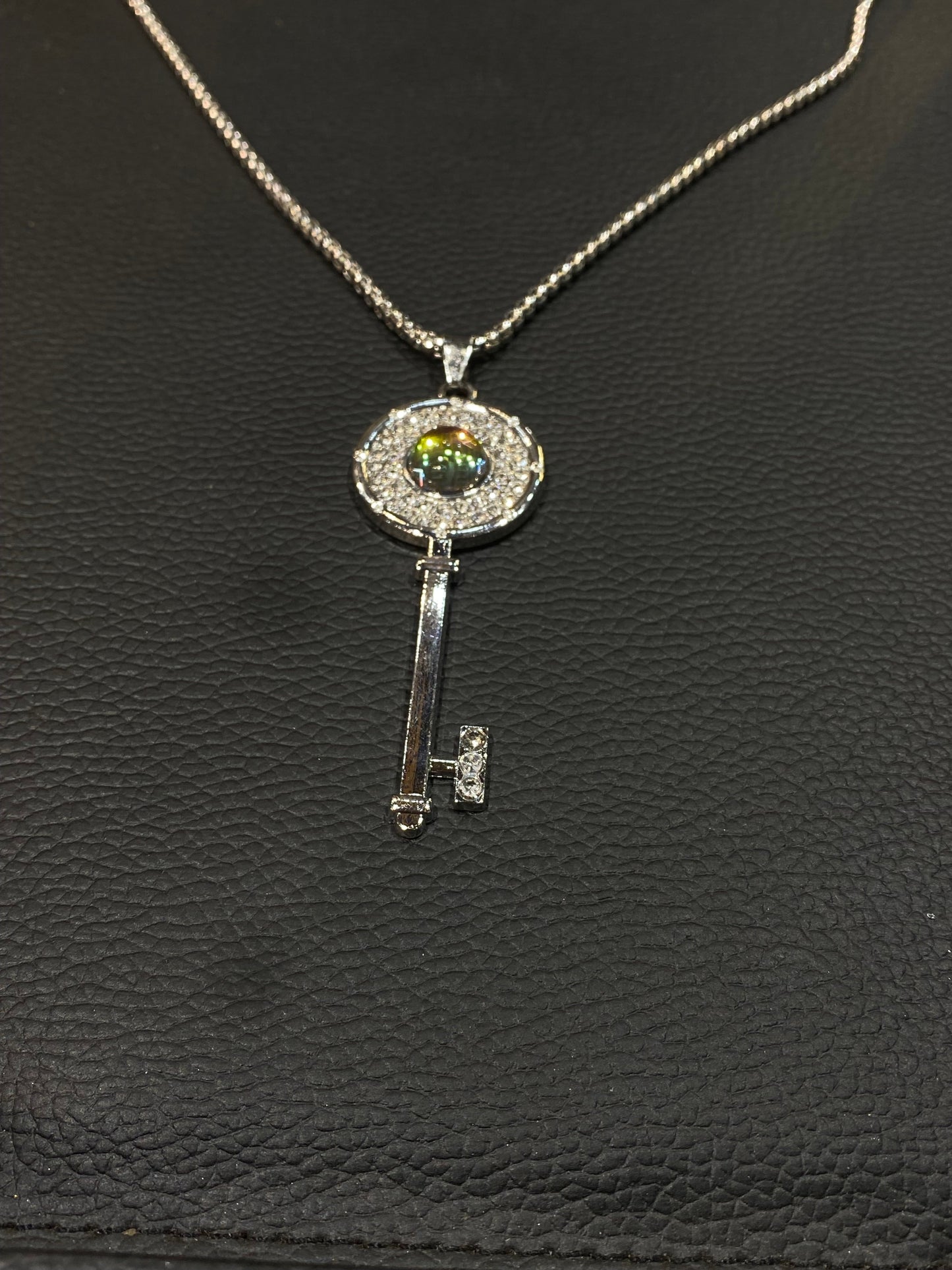Silver Diamond Pendant 987326