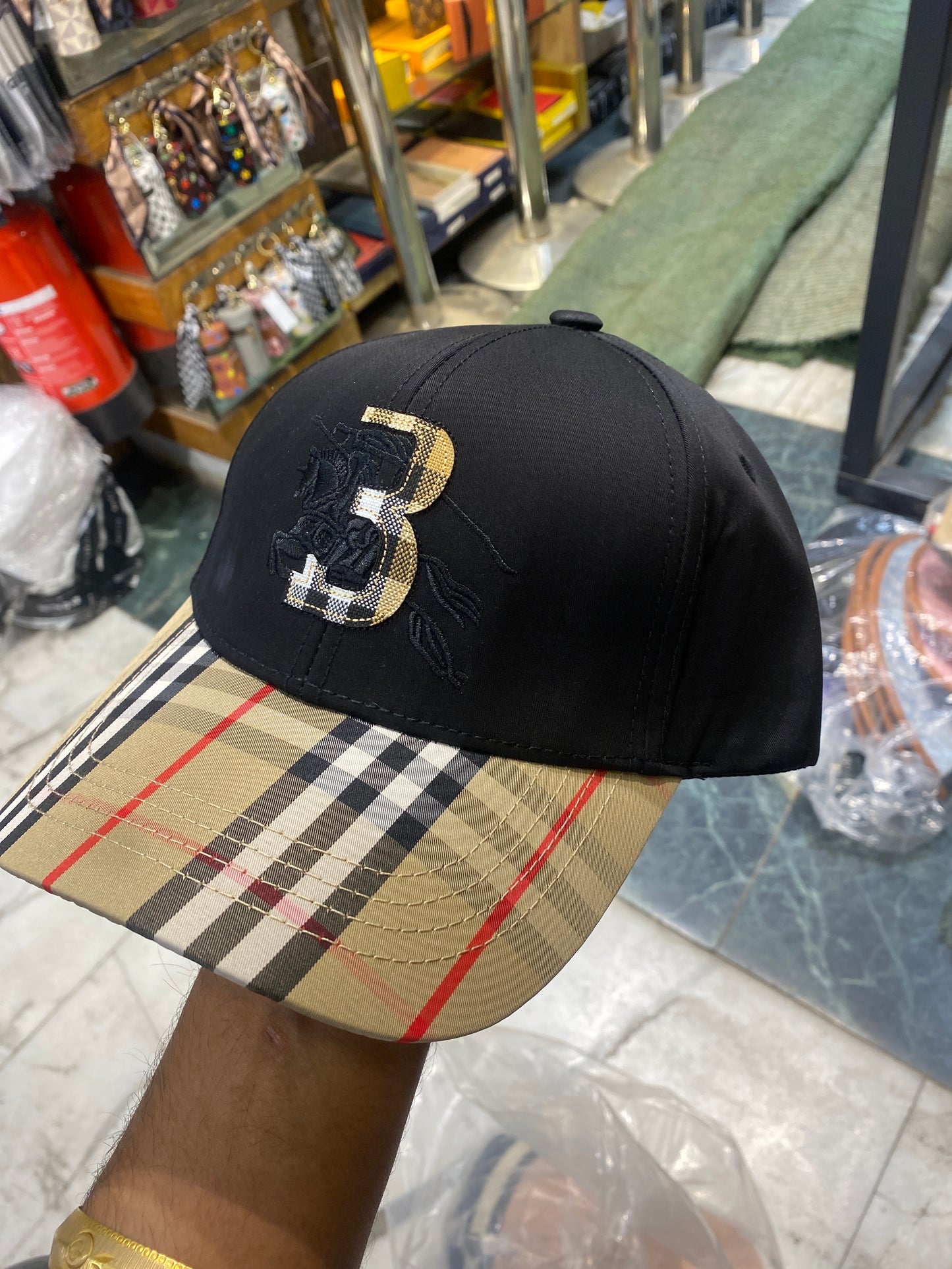 RUB BUR Beige Black Imported Unisex Cap 988590