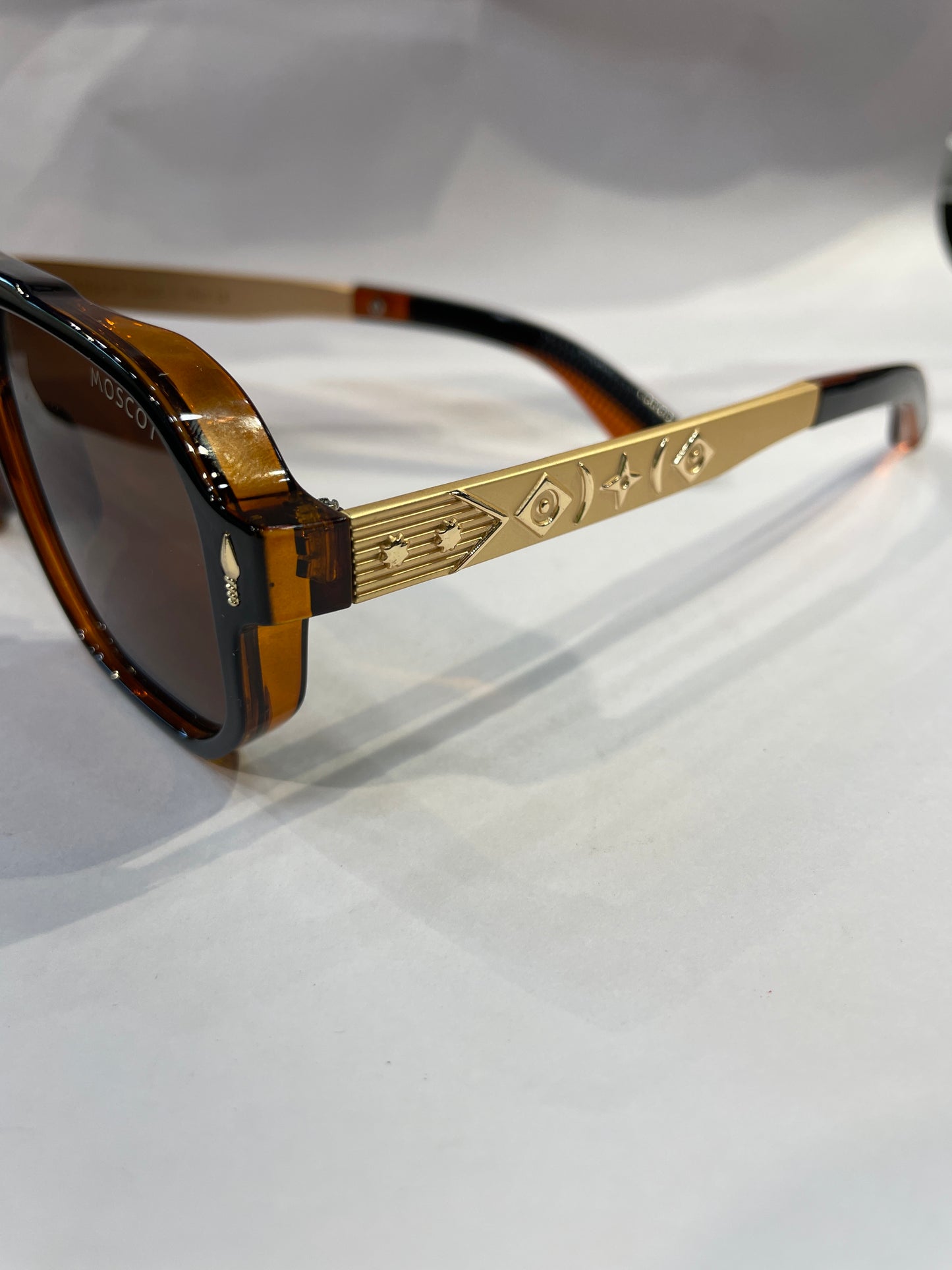 SOM Brown Golden Frame Brown Shade Unisex Sunglasses ZS98320 54 18 143