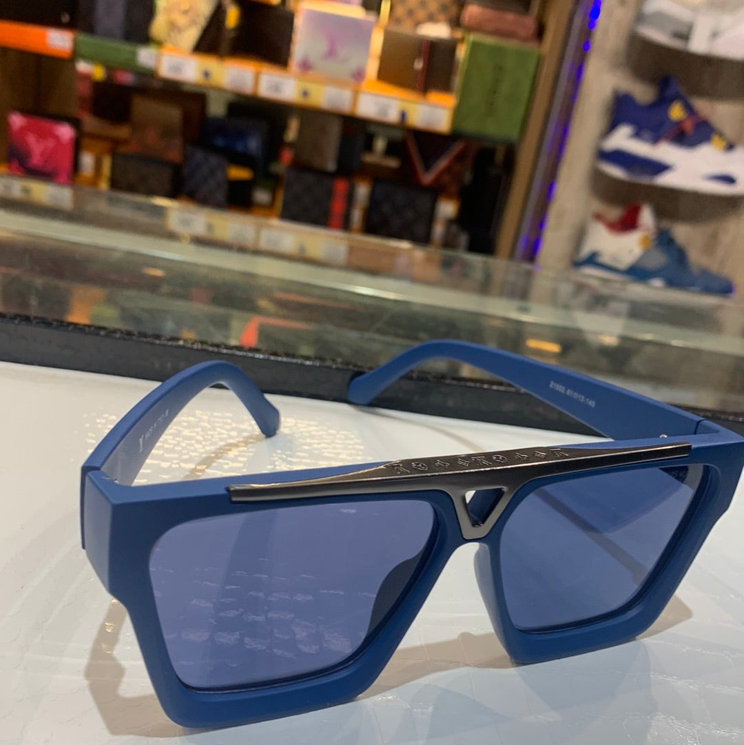 Lou uol Blue Frame Blue Shade Unisex Sunglass Z1502 61 13 145