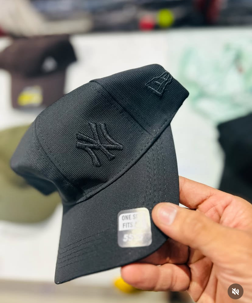 YN NY Full Black Colour Unisex Cap 988955