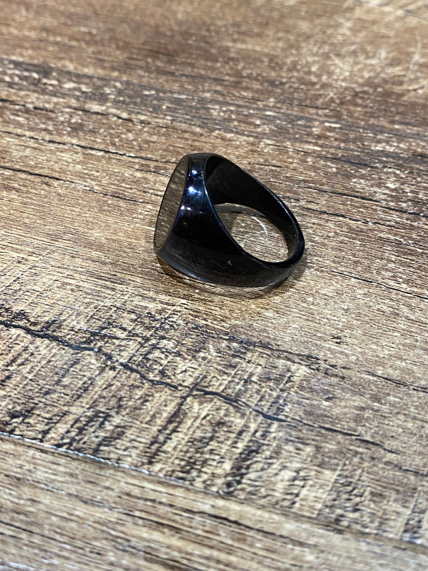 Black Colour Ring 987289