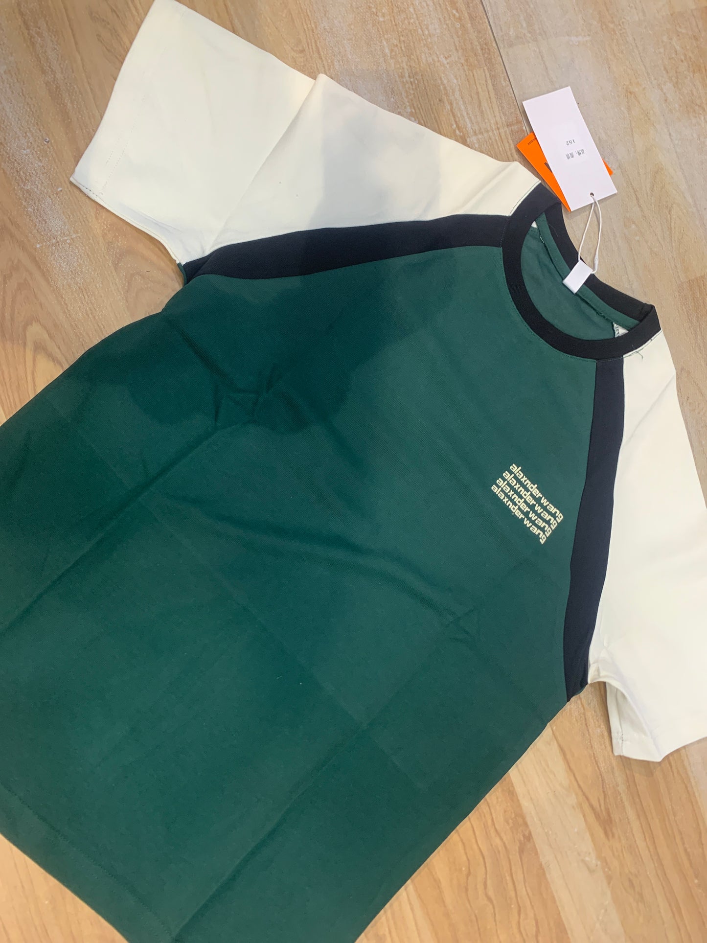Alaxderwang Tshirt Green White Black Tshirt 152