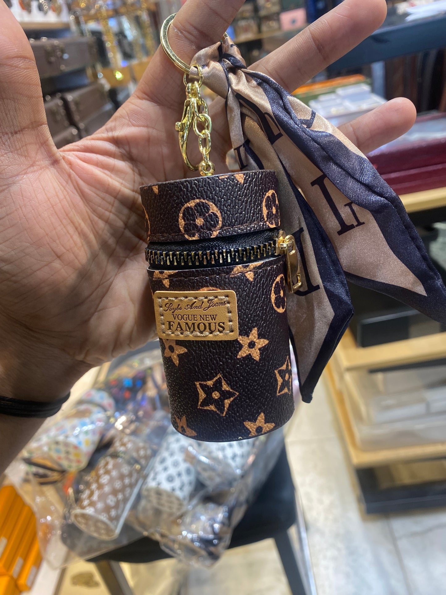 UOL LOU Multi Colour Coin Pouch Key Chain 987566