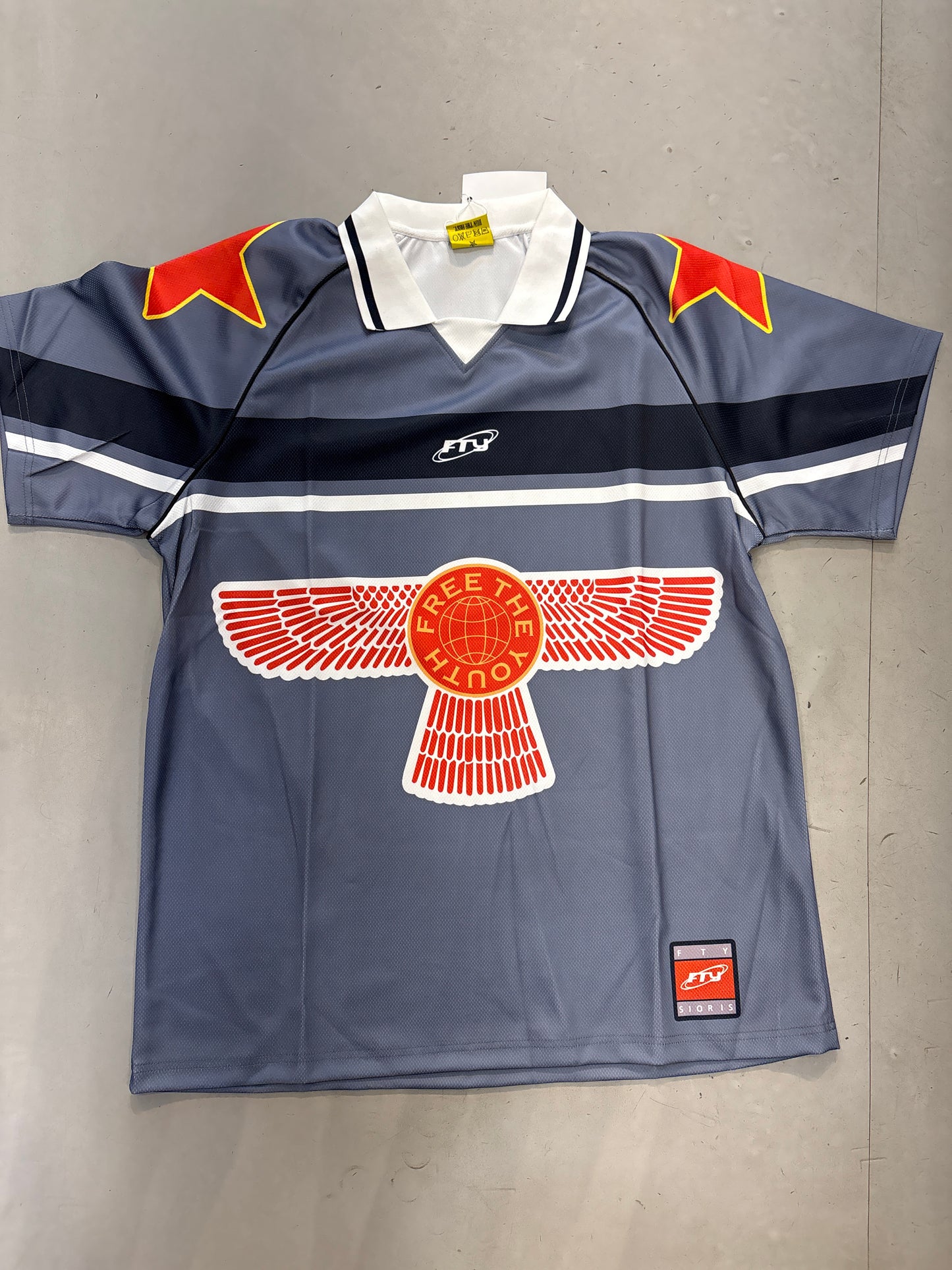 CORTEIZ Grey Colour FREE THE YOUTH 0203 Print Imported Coller Jersey 990393