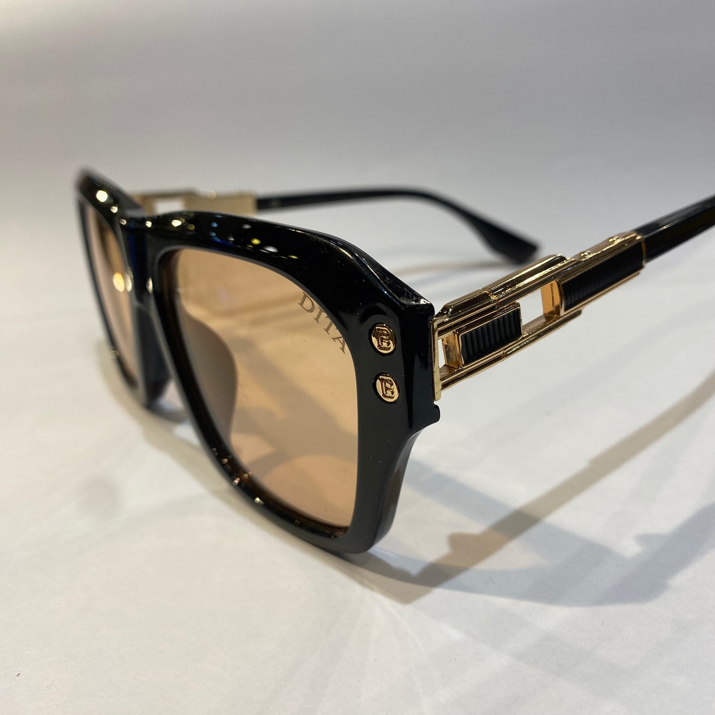 TID Black Frame Trancy Peach Shade Unisex Sunglasses 98216 C1 56 17 145