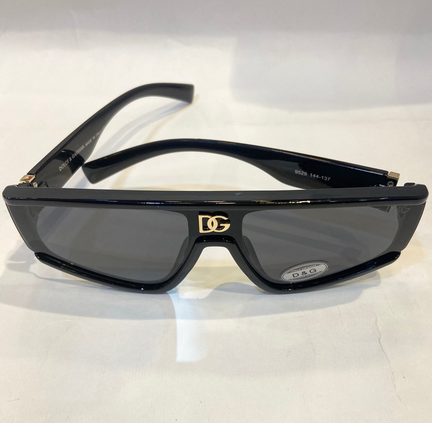 LOD Black Frame Black Shade sunglass 9529 144-137
