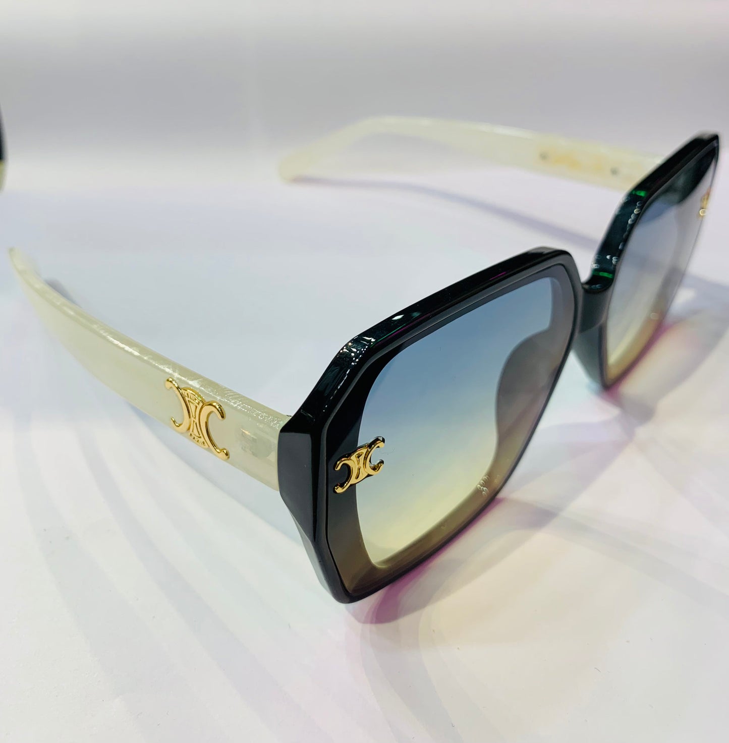 LEC Black White Frame Yellow Blue Shade Sunglass 6258 66 15-145