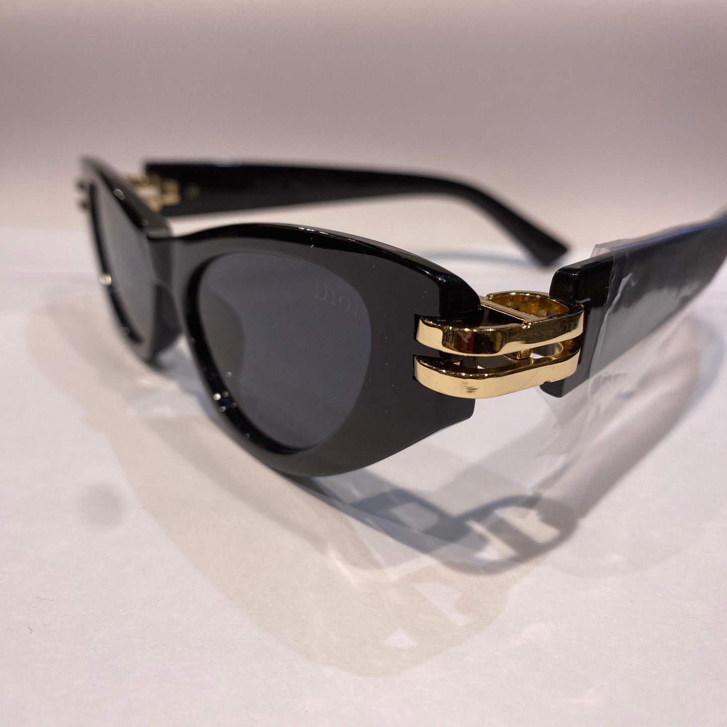 OID Black Frame Black Shade Unisex Sunglasses 142 46 20 145