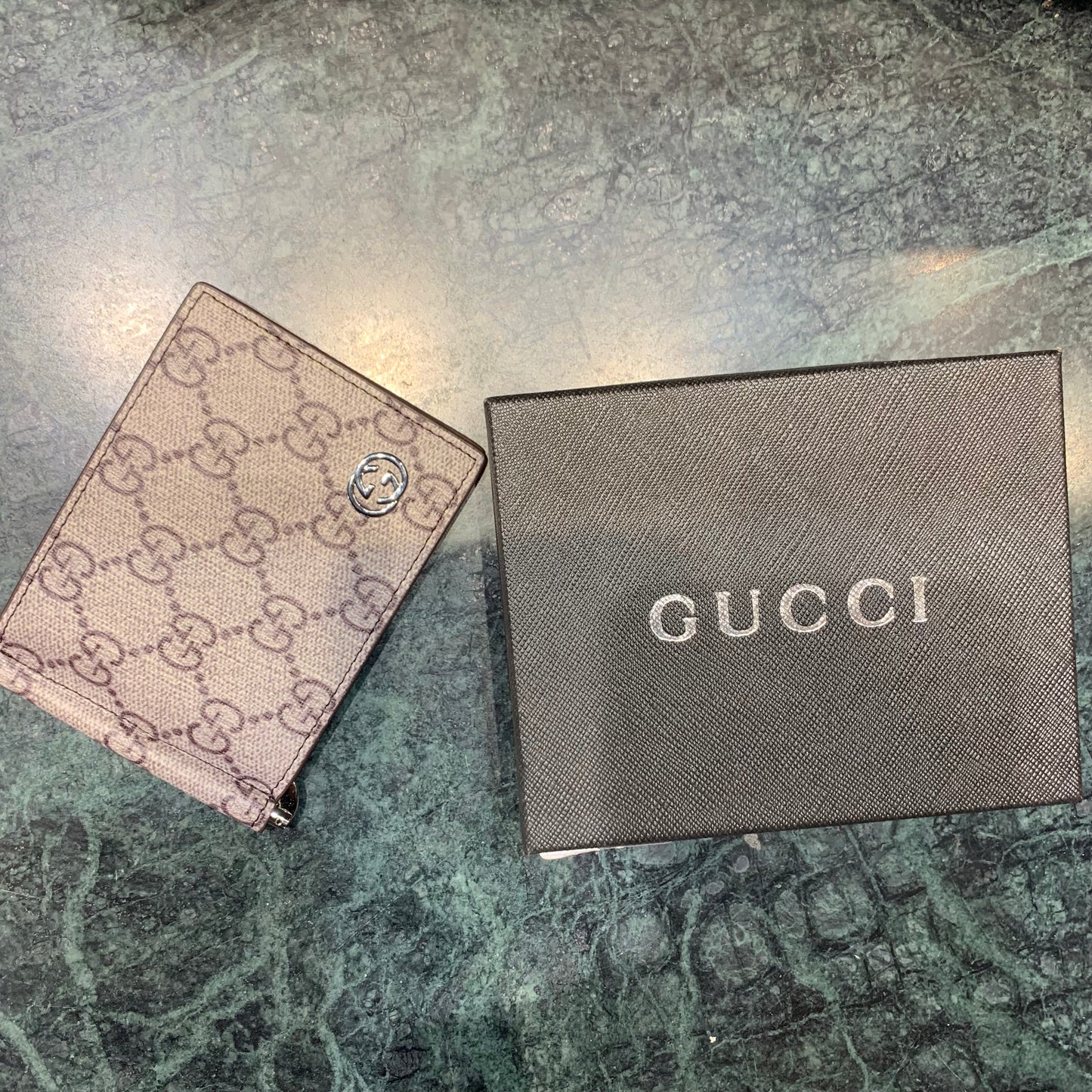 CUG GUC GG Printed Apricot Branded Luxury Italian Leather Money Clipper 4022