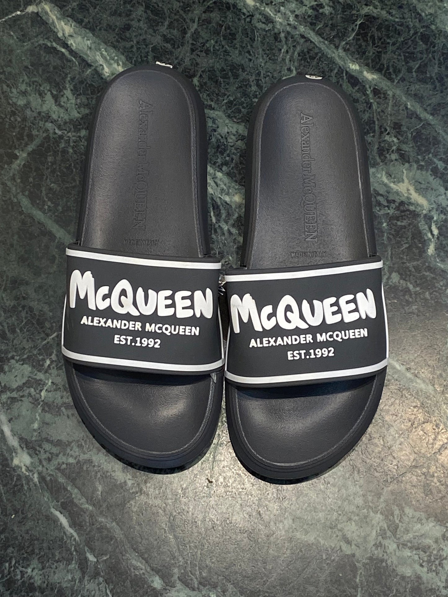 QCM MCQ Grey Colour Slipper 987203