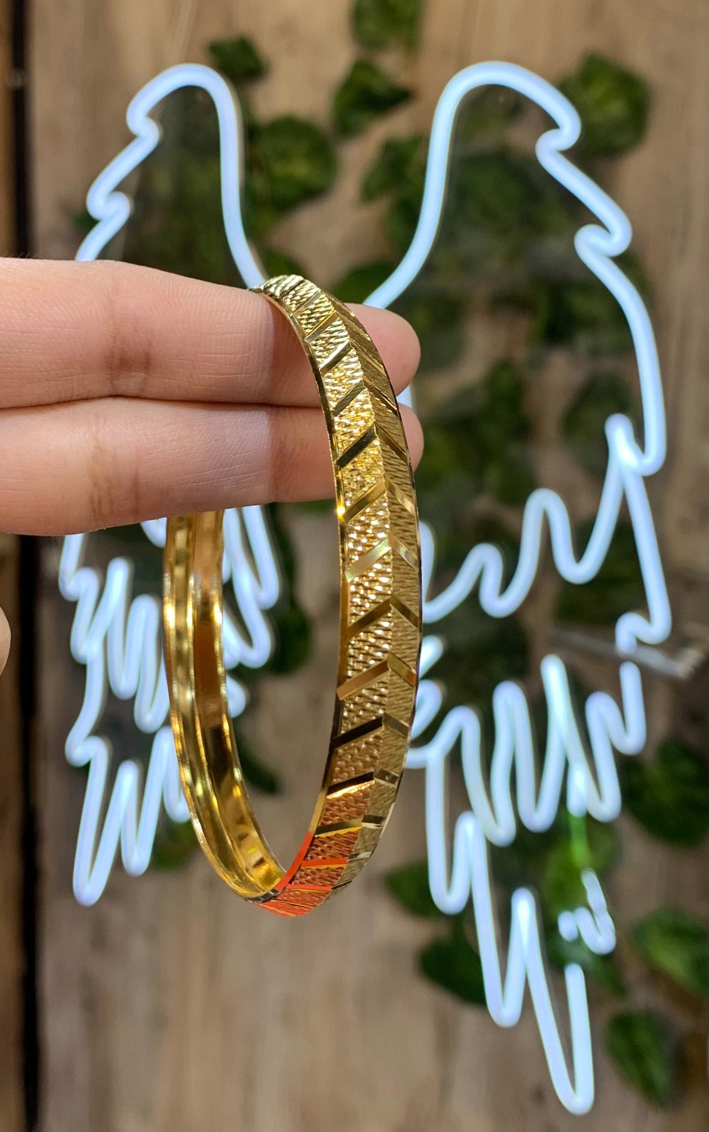 Designer Gold Premium Quality Unisex kada 820007