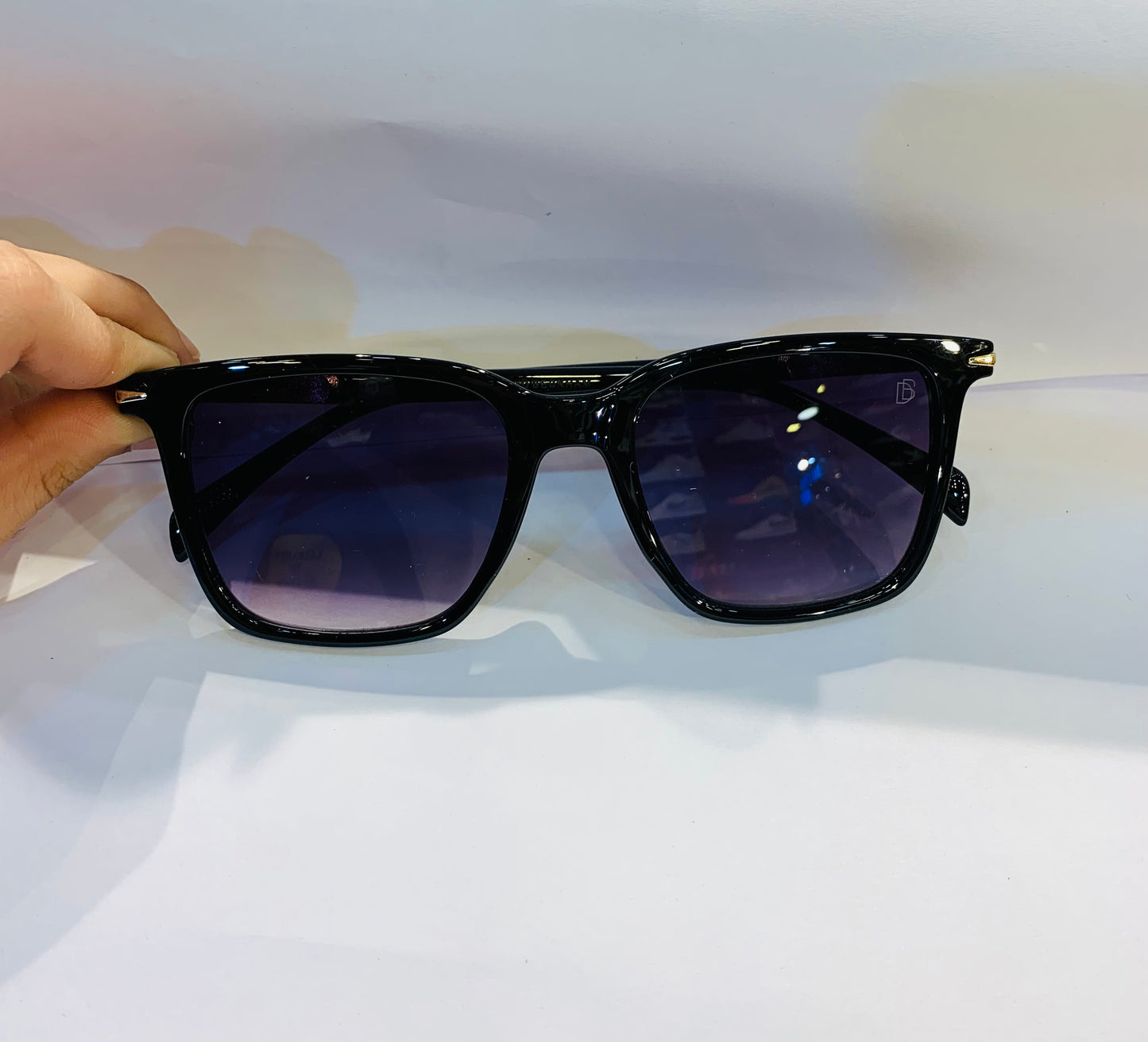 VAD Glossy Black Frame Purple Shade Premium Quality Sunglass 2409 52 20-140