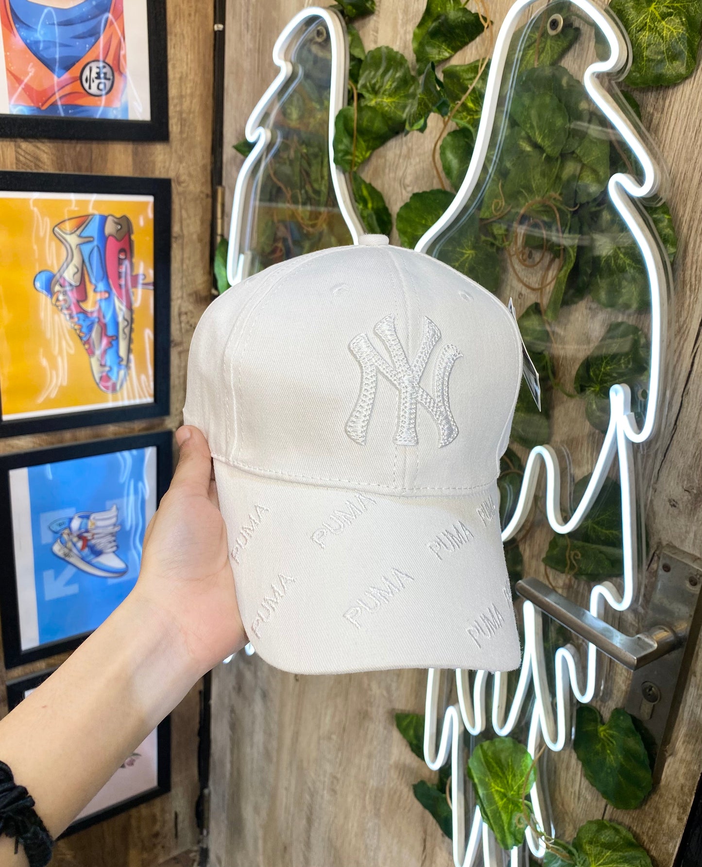 YN White Cap White Embroidery 987345