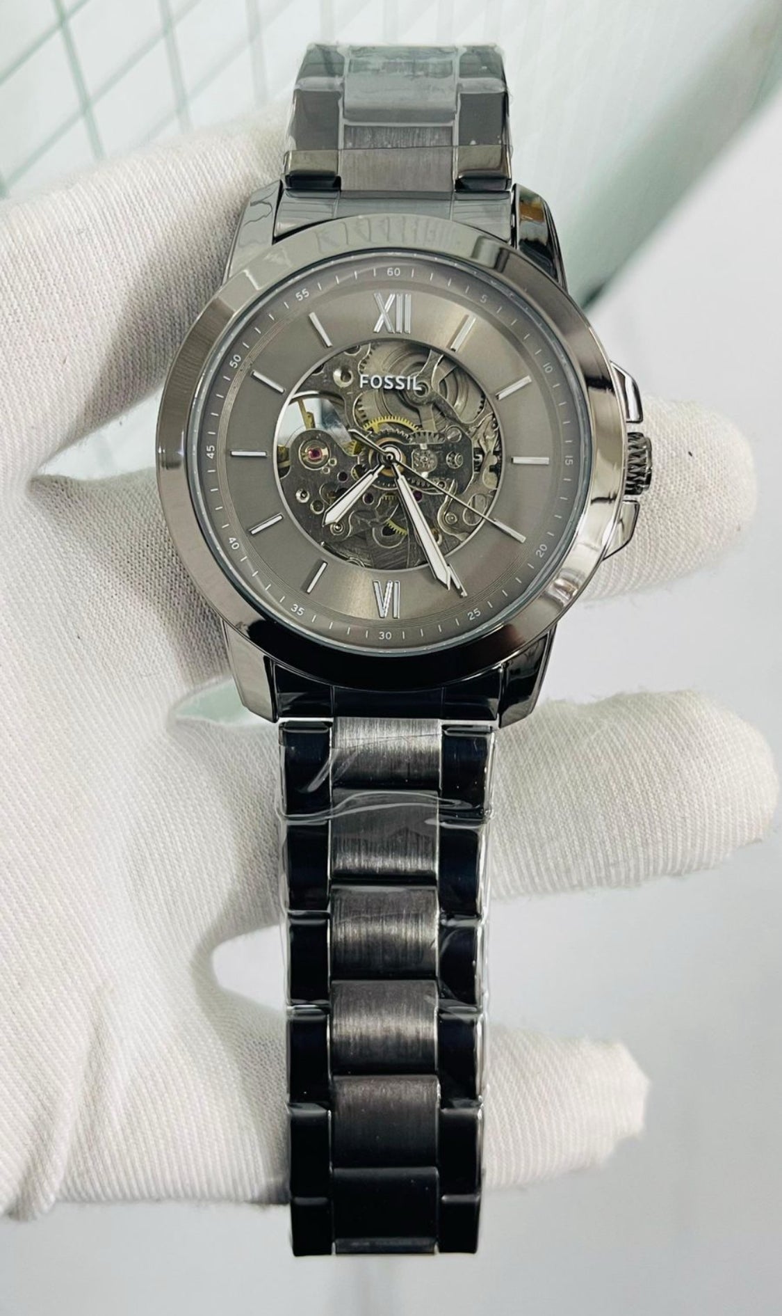 Sof Greyish Black Chain Greyish Black Dial Automatic Men Watch 990421