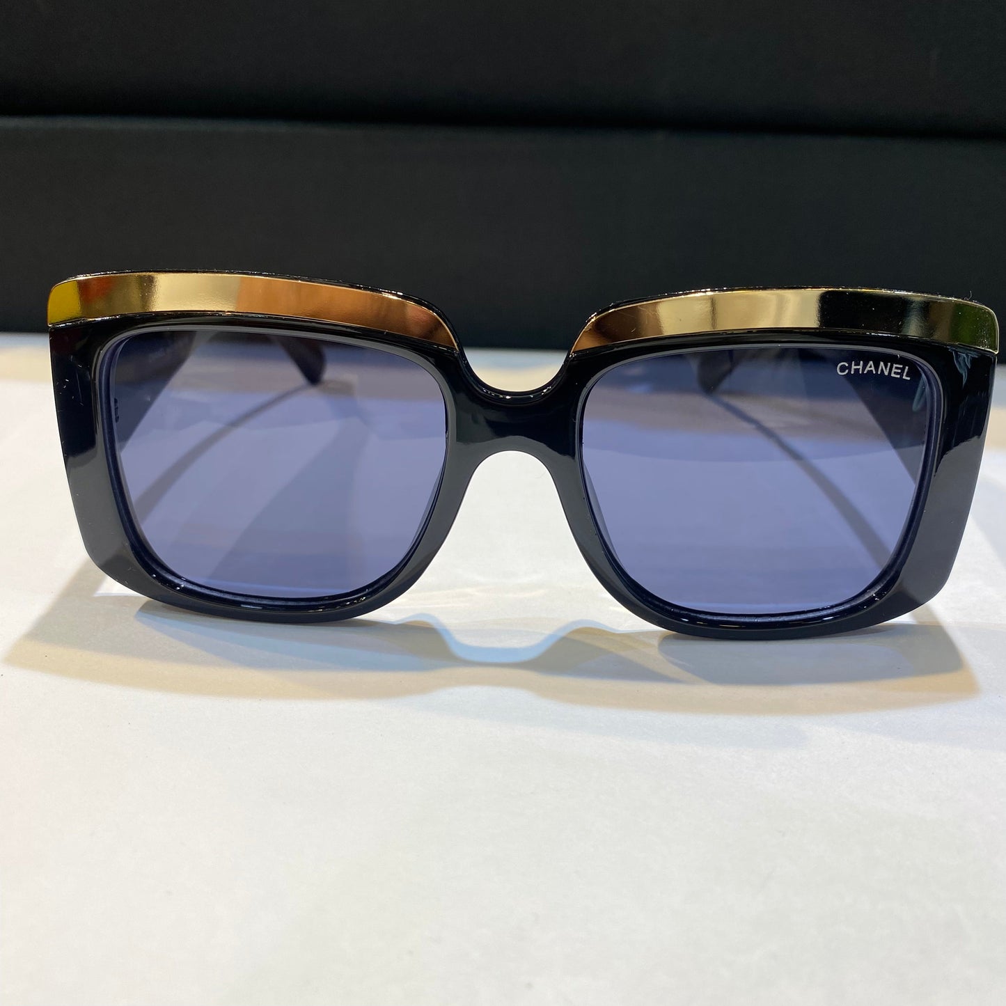 Ahc Black Frame Black Shade Sunglass 98056 58 17 144